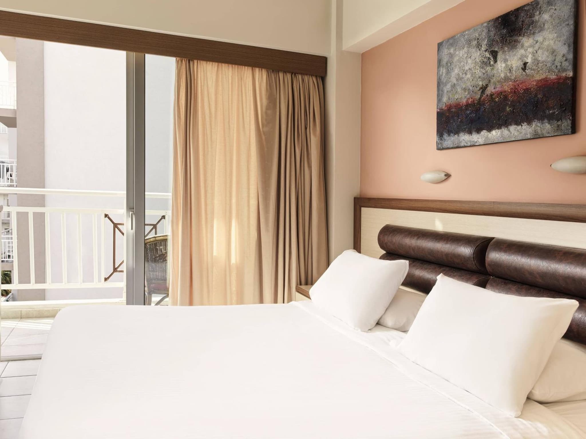 Pearl Hotel photo 8