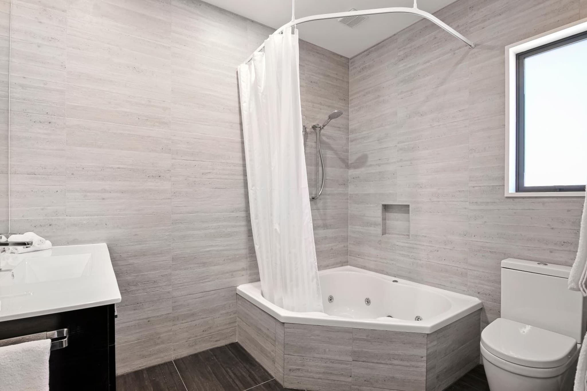 Grand Suites Murchison photo 6