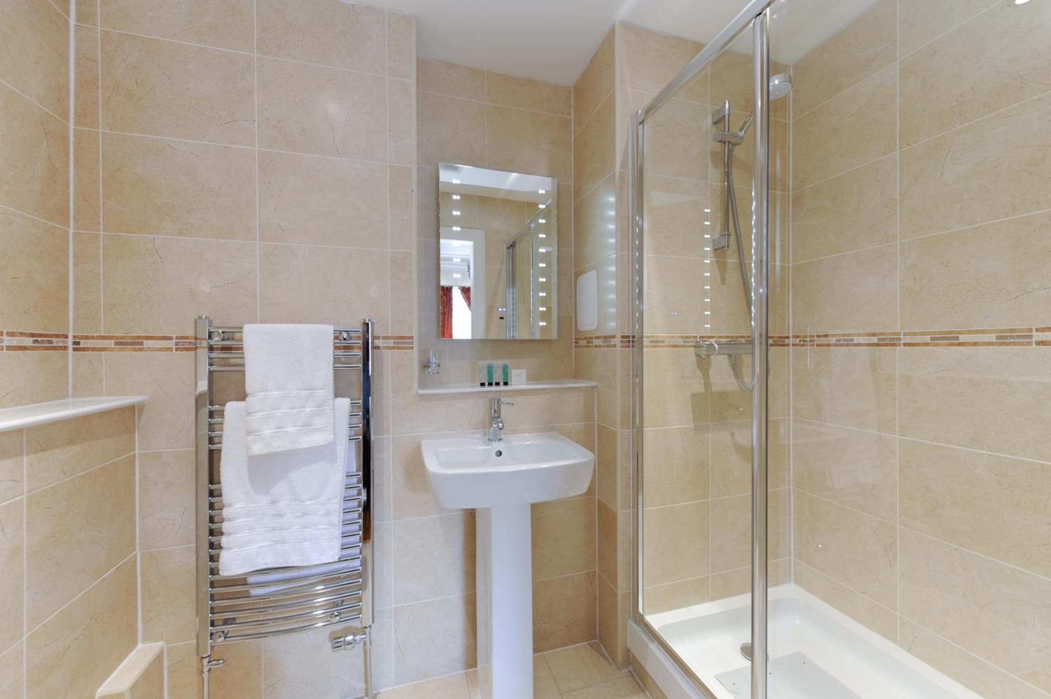 Edinburgh City Suites photo 4