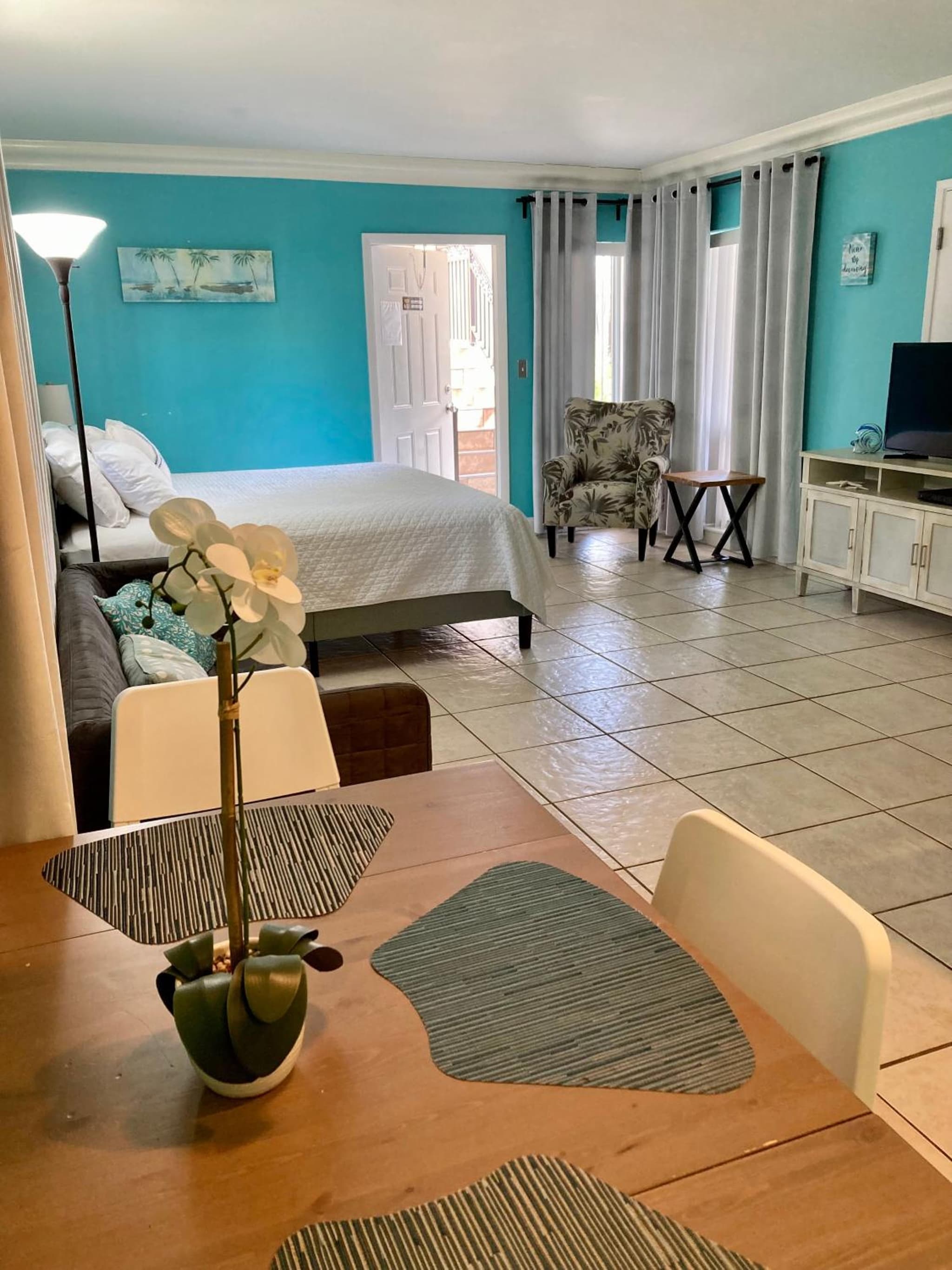 Beach Aqualina Apartments photo 3