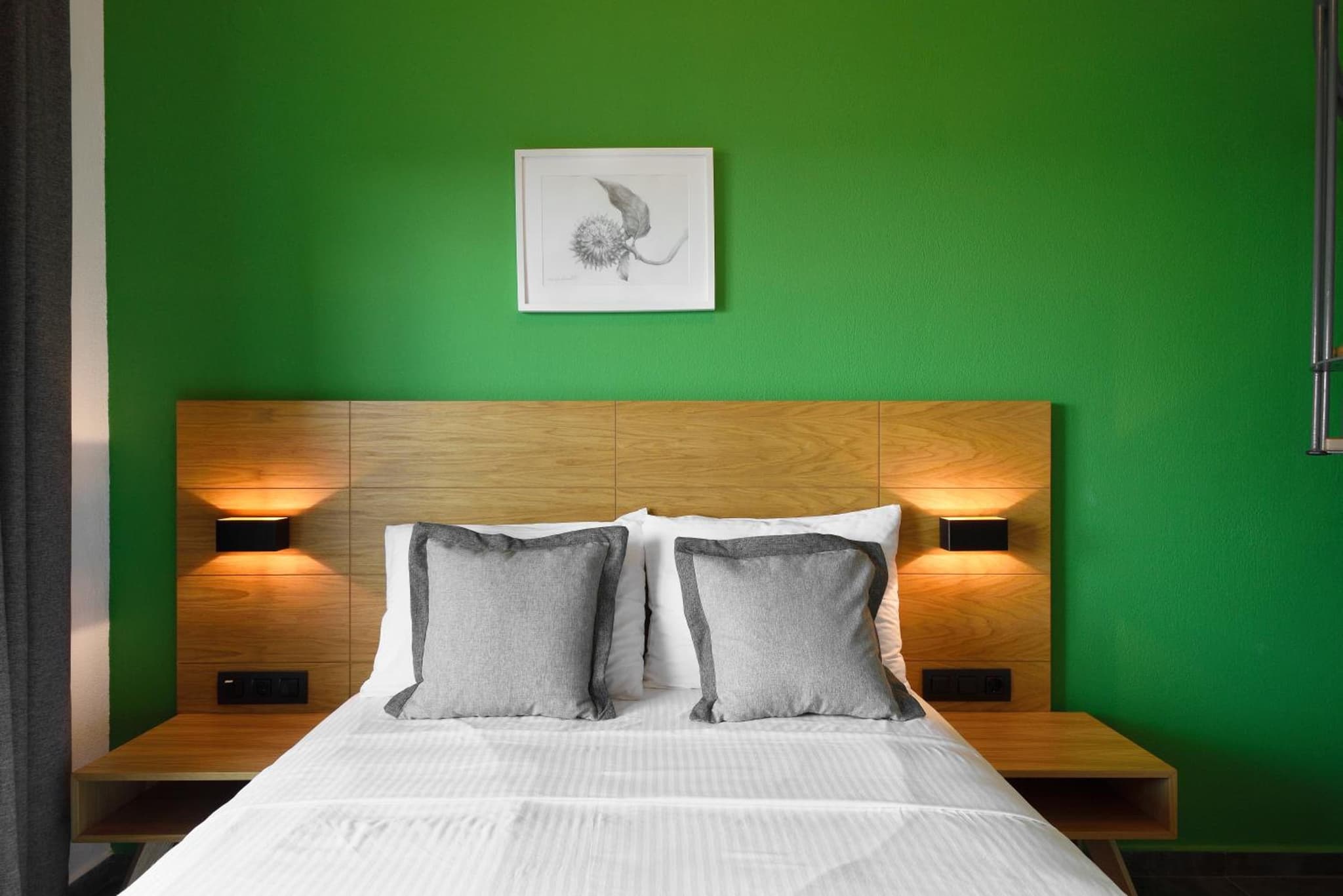 Botanica Luxury Suites photo 8