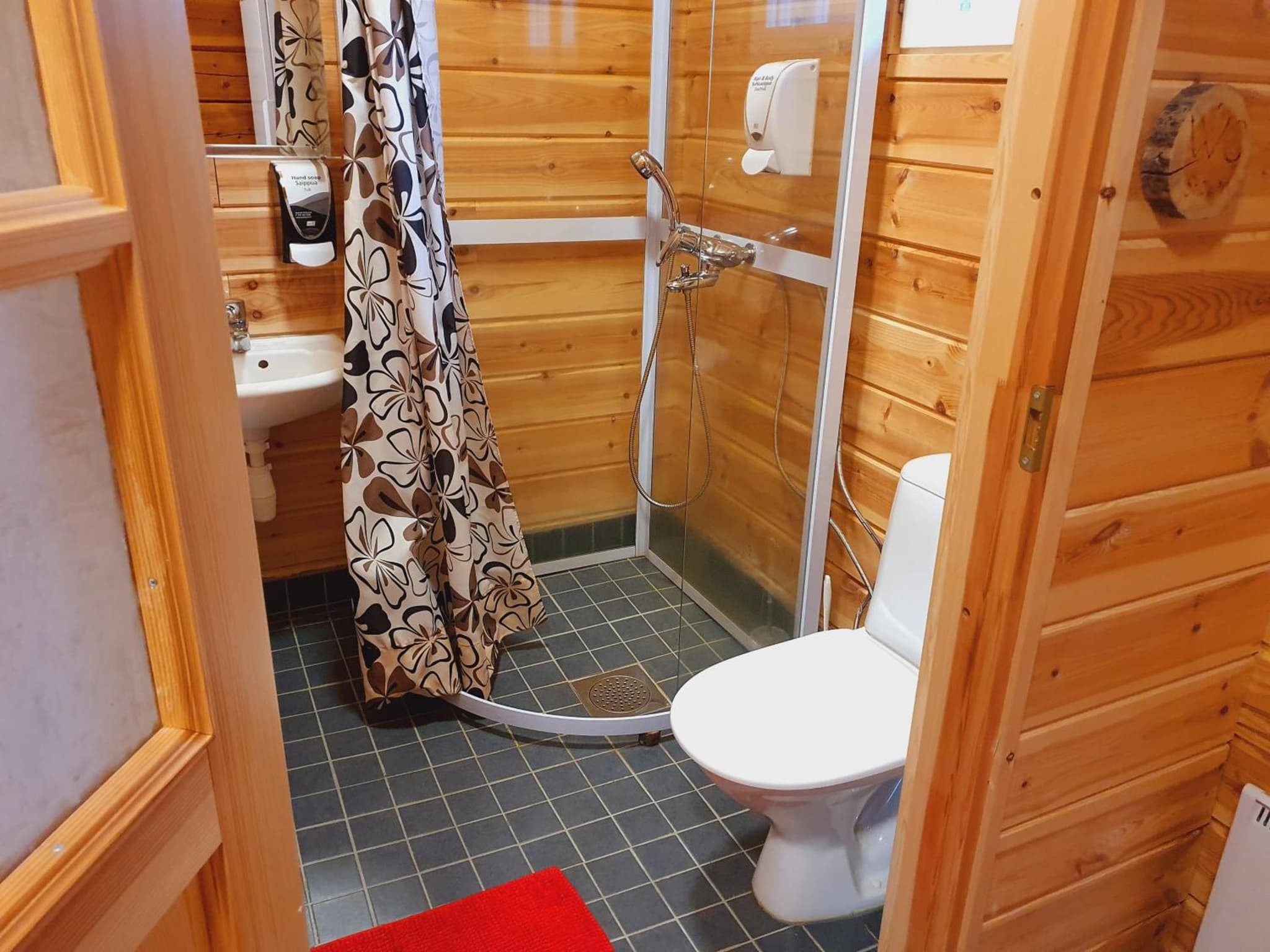 Lake Inari Mobile Cabins photo 2