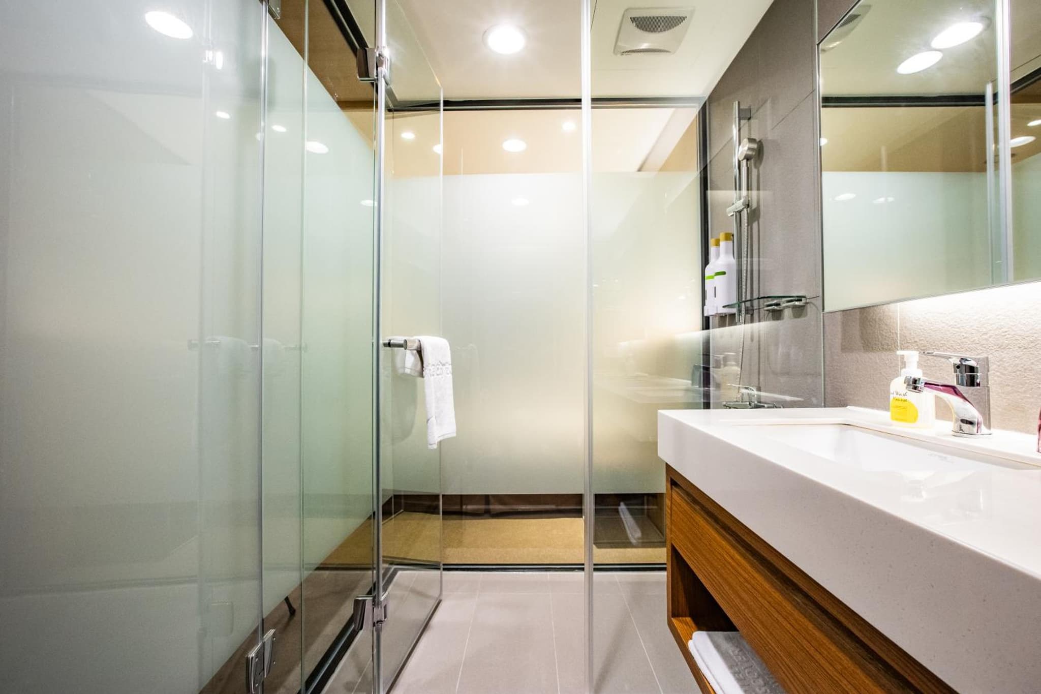 CHECK inn SELECT Chiayi RenAi photo 7