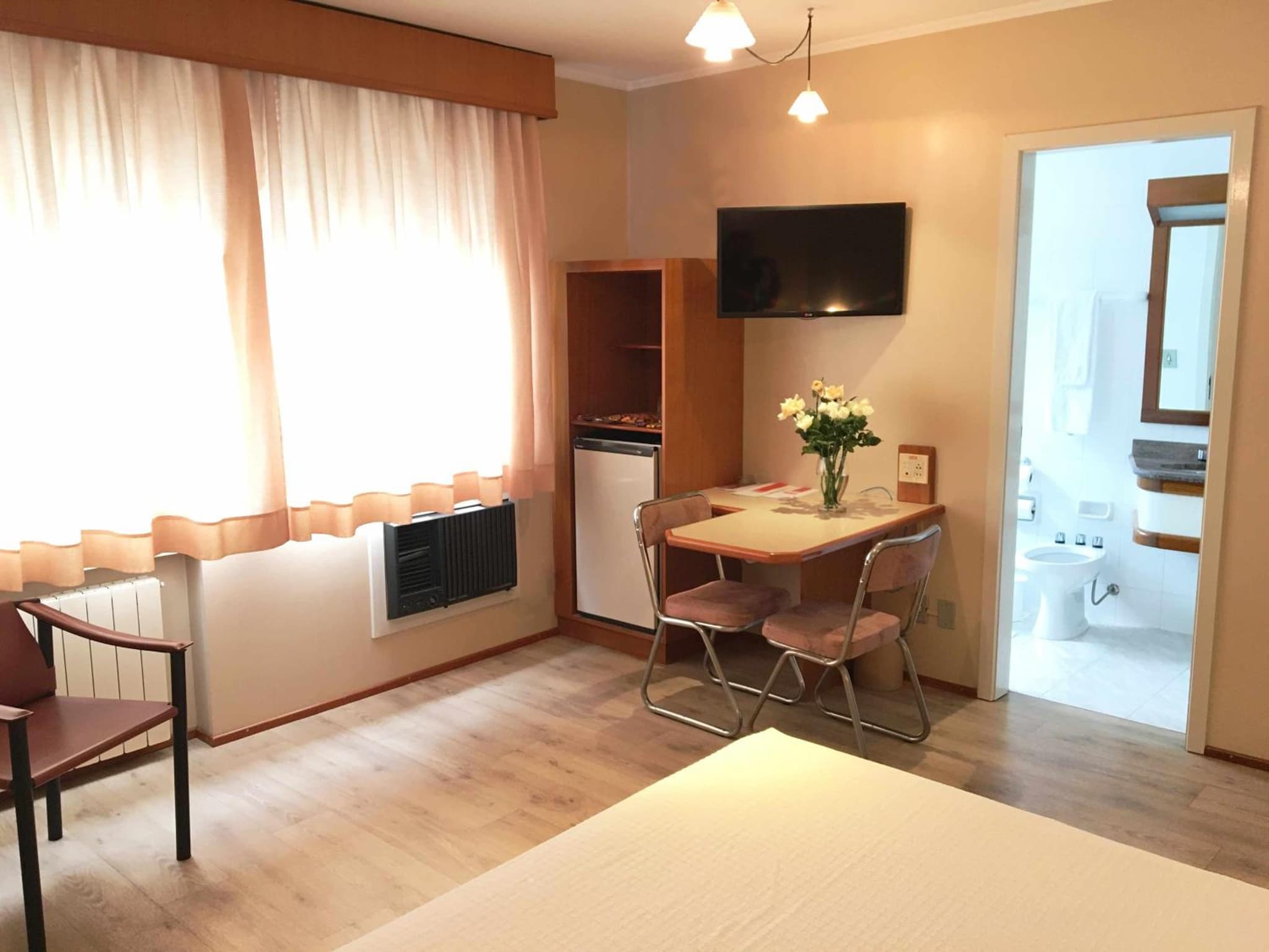 Cosmos Hotel photo 9