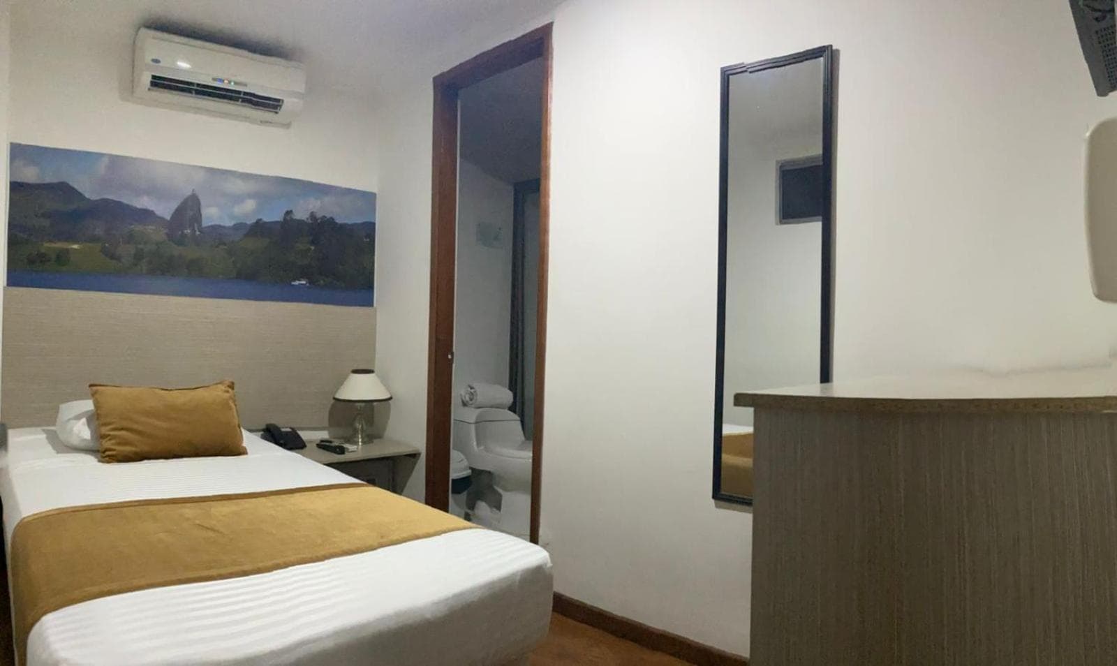 Hotel Portón Sabaneta photo 8