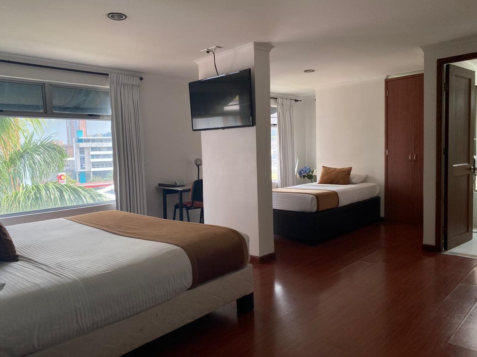 Hotel Portón Sabaneta photo 9