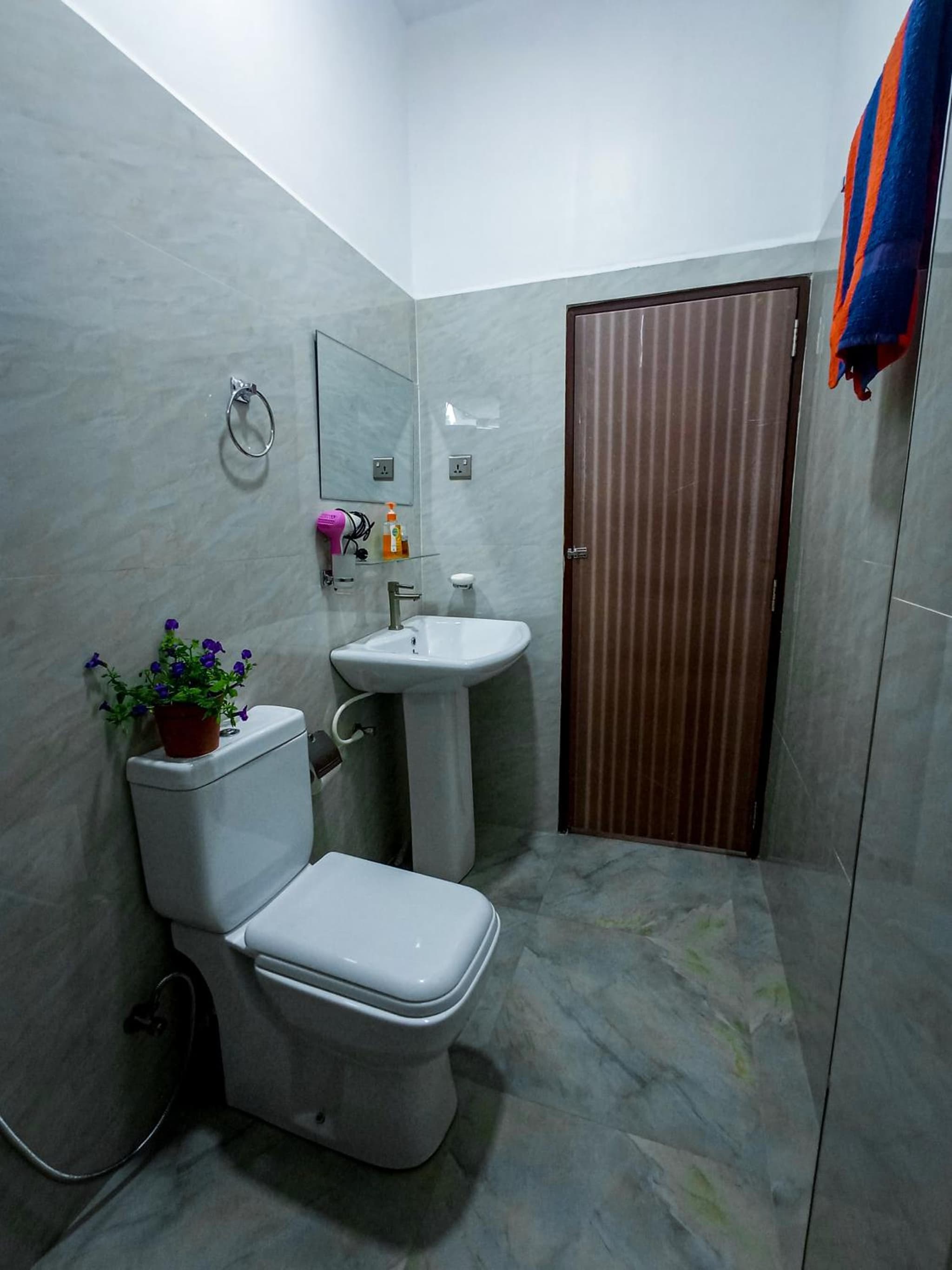 Daffodils Inn photo 5