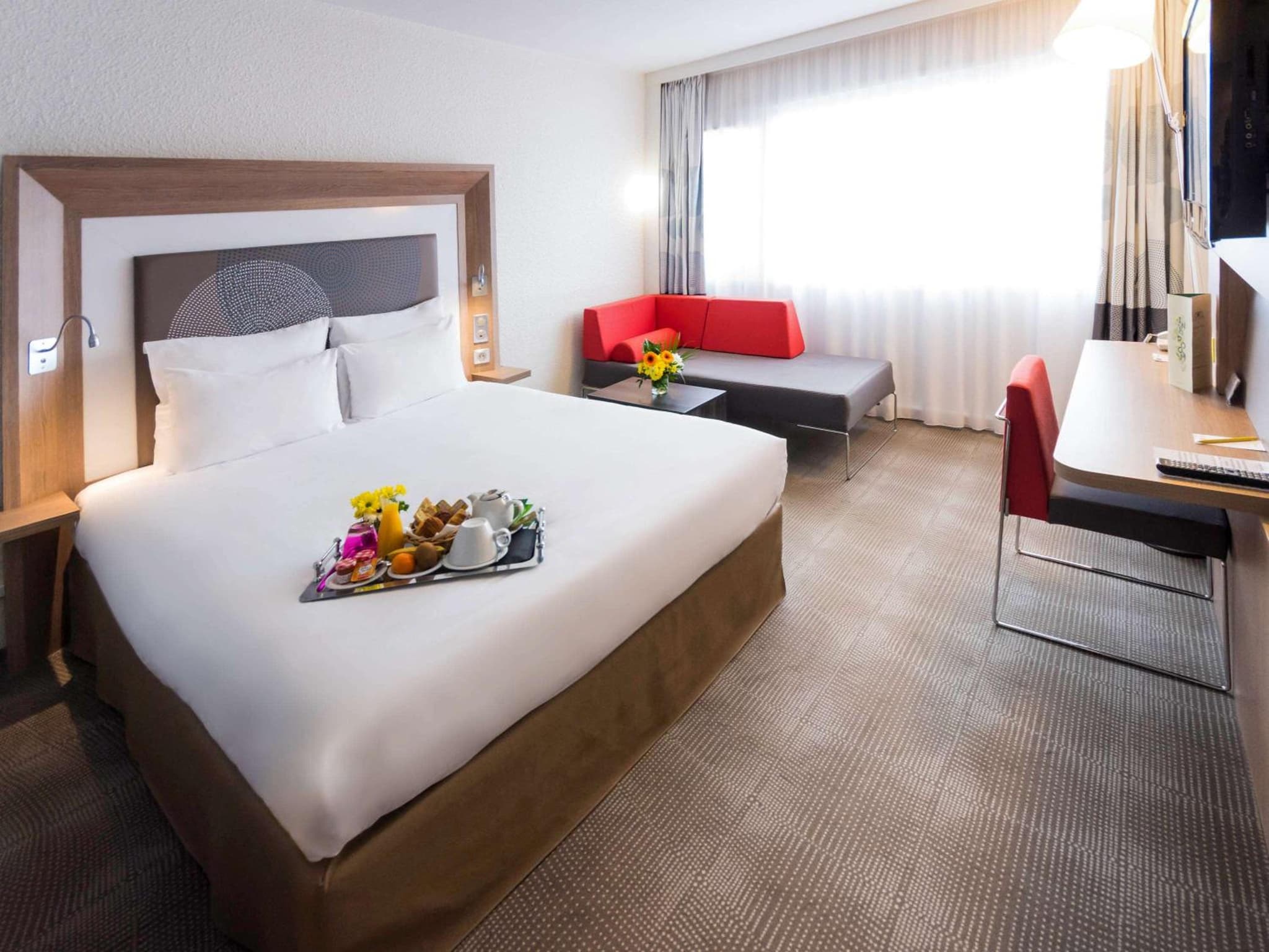 Novotel Chartres photo 2