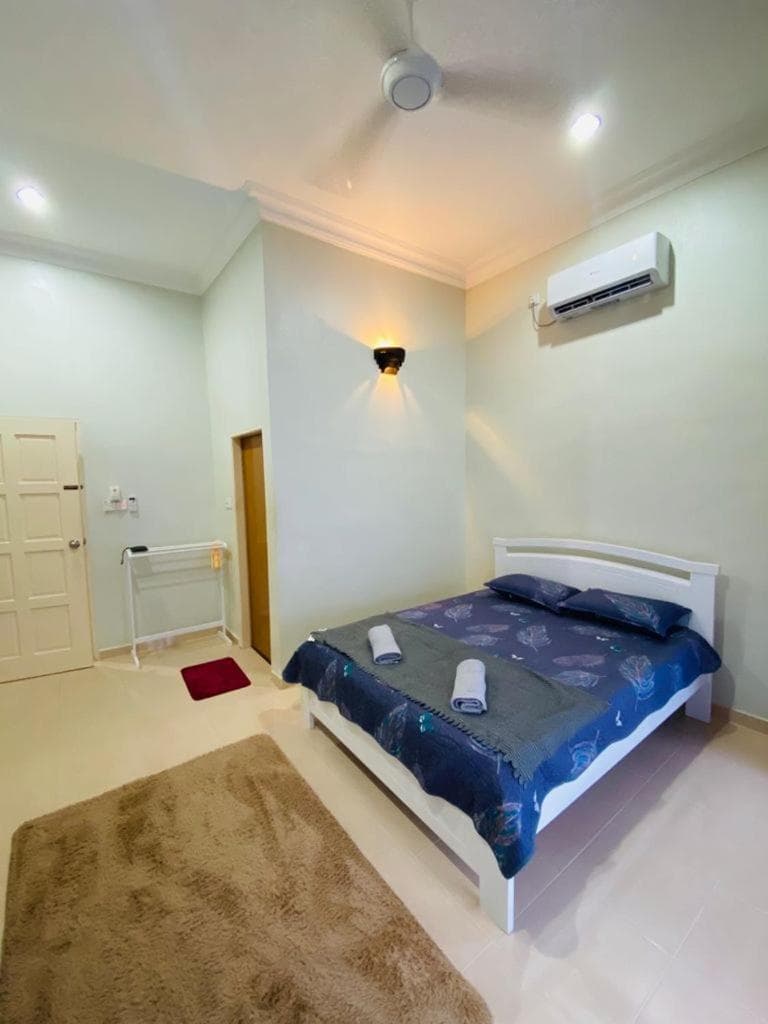 AYAHLONG BEACH GUESTHOUSE photo 6
