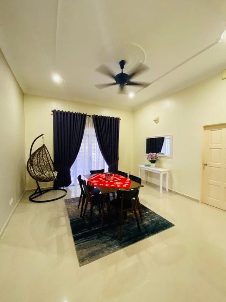 AYAHLONG BEACH GUESTHOUSE photo 9