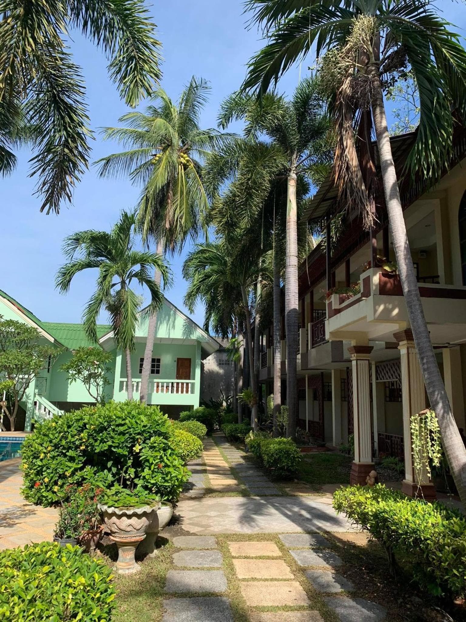 Rattana Guesthouse & Bungalow photo 3