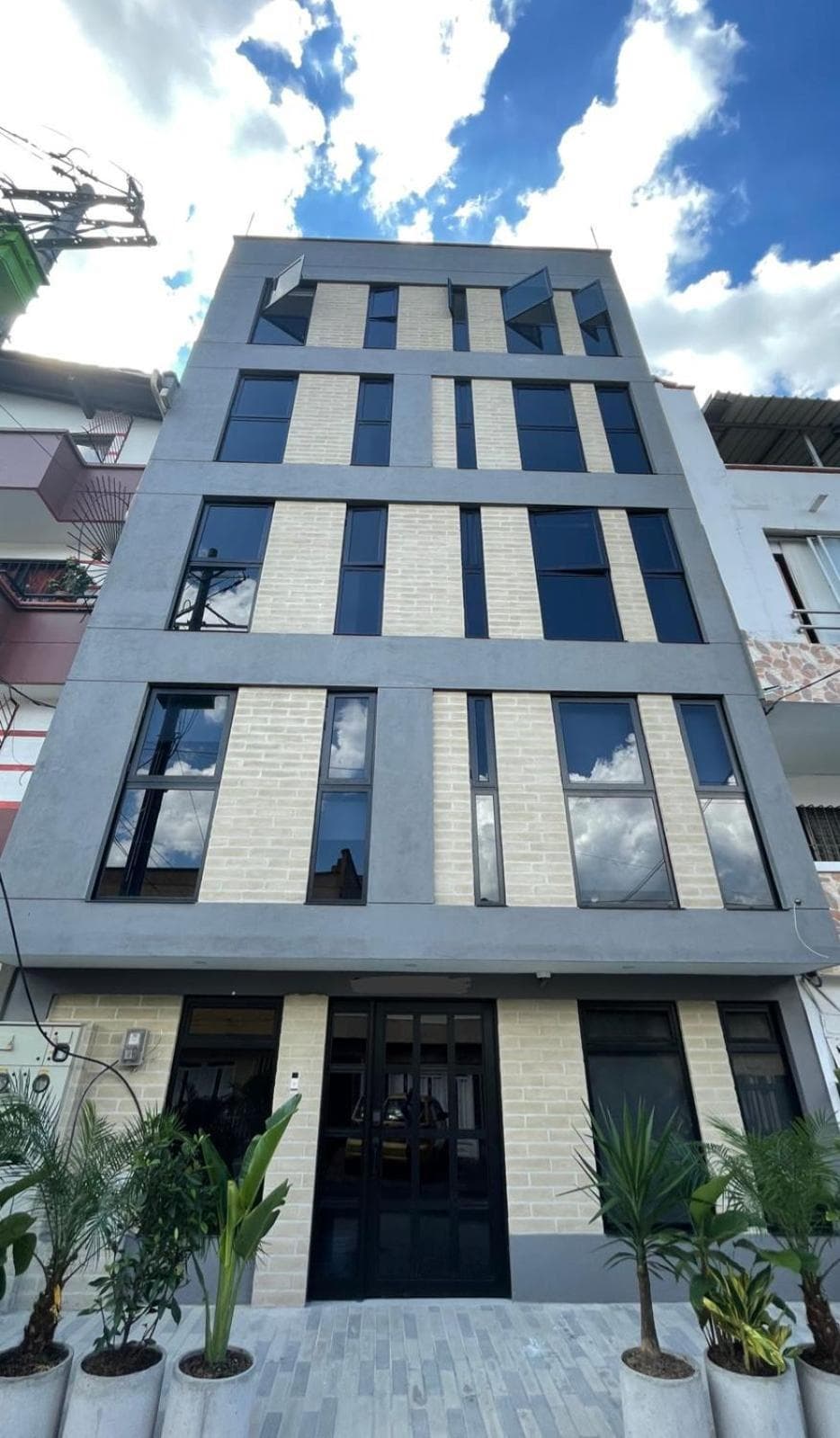 80Cooliving Medellín