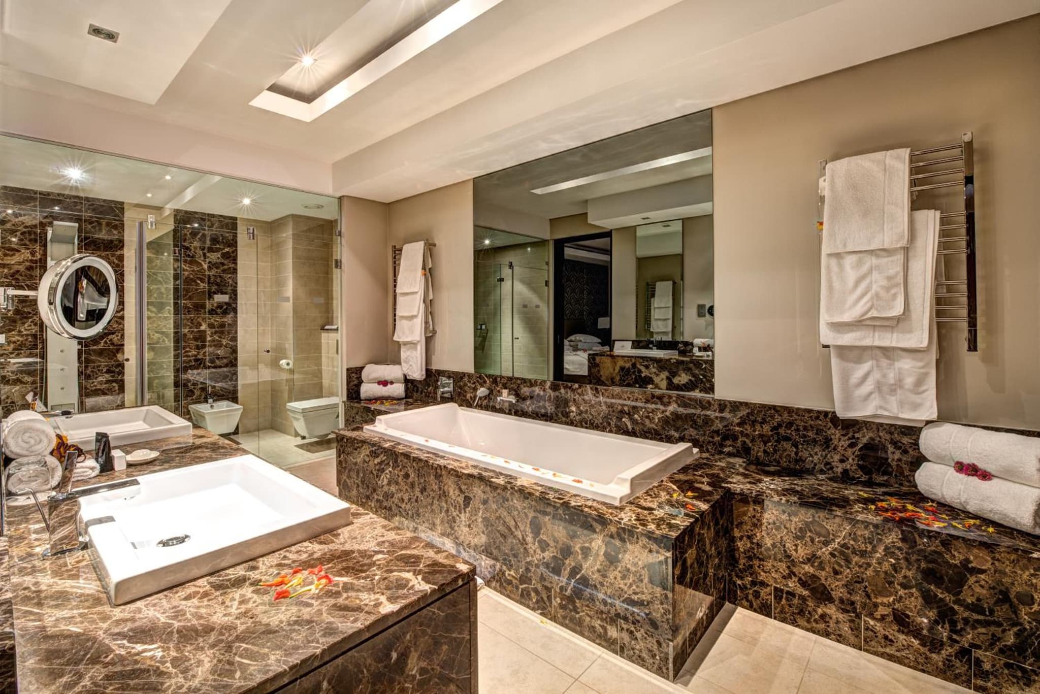 Royal Marang Hotel photo 4