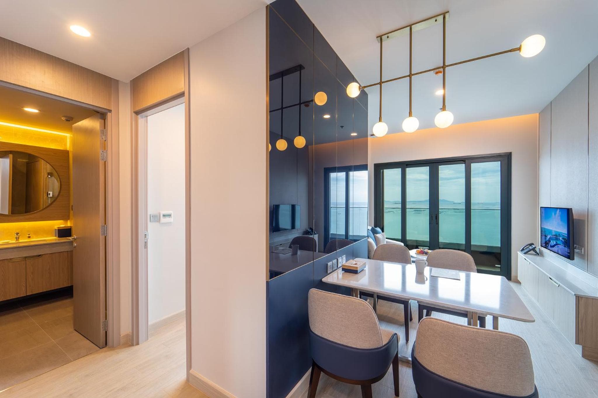 S Sriracha Hotel & Residence photo 9