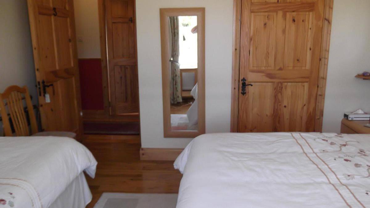 Ashley Lodge Bed & Breakfast photo 6