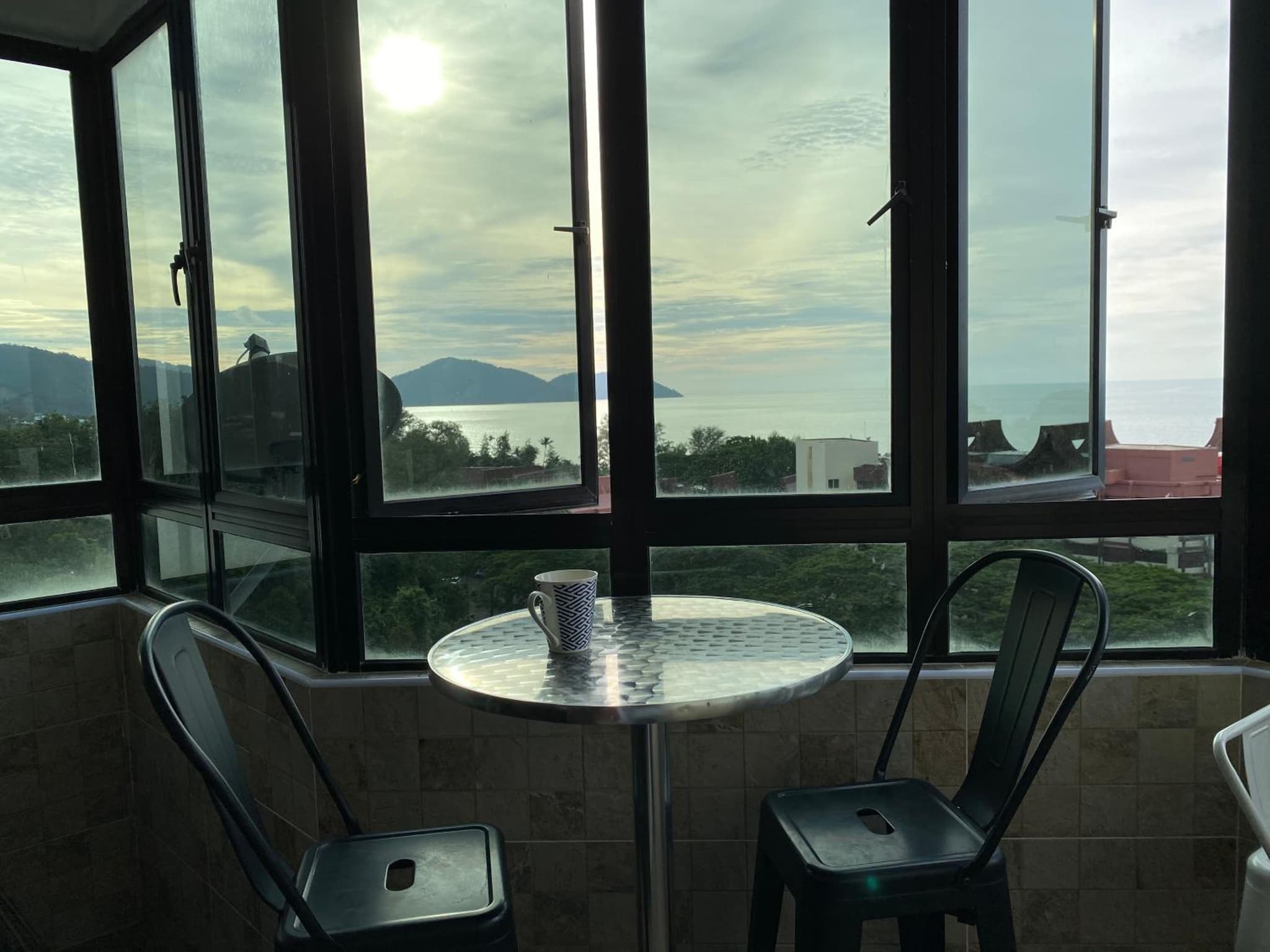The View Feringghi Executive Apartment photo 3