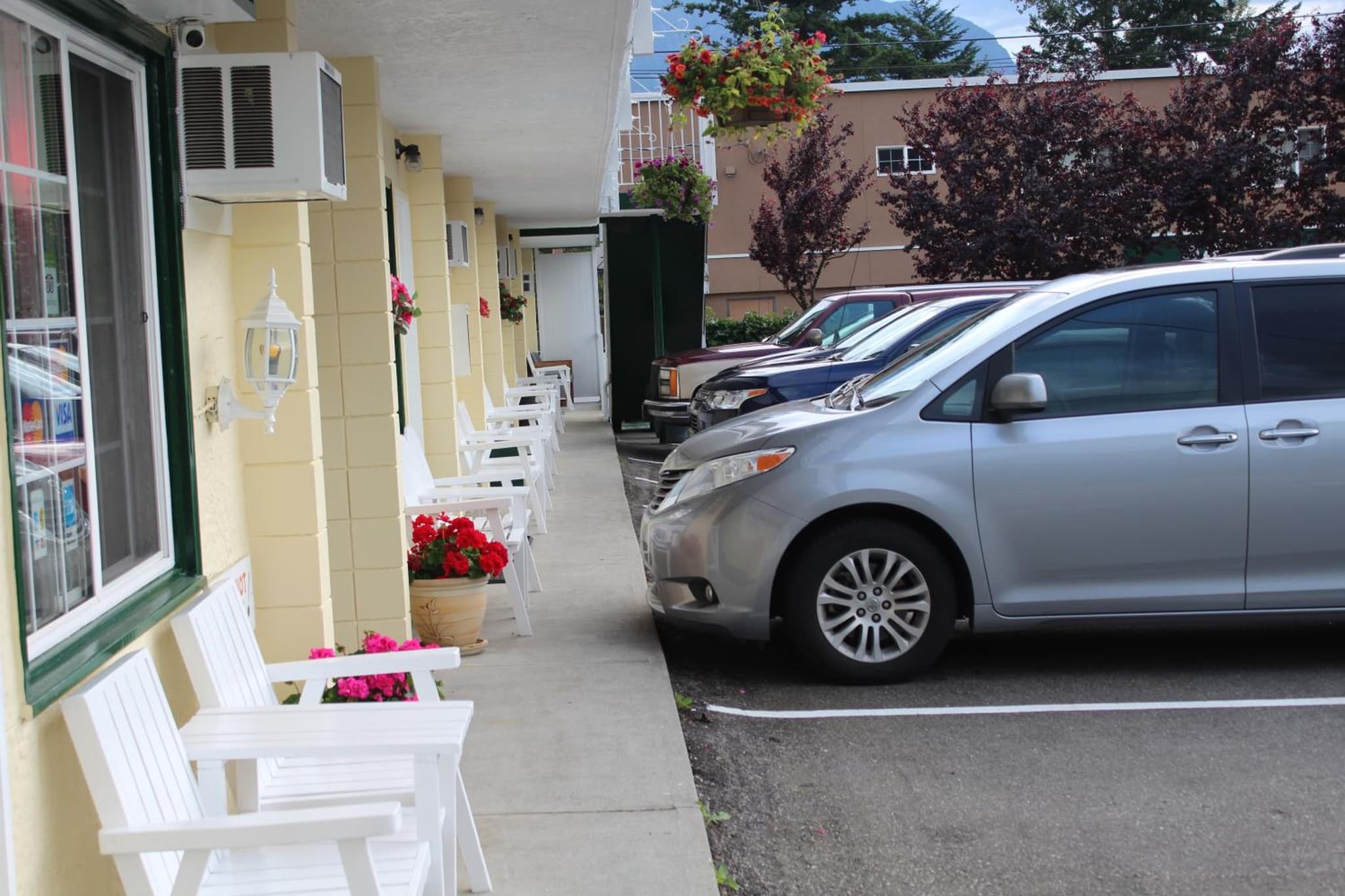 Best Continental Motel photo 8