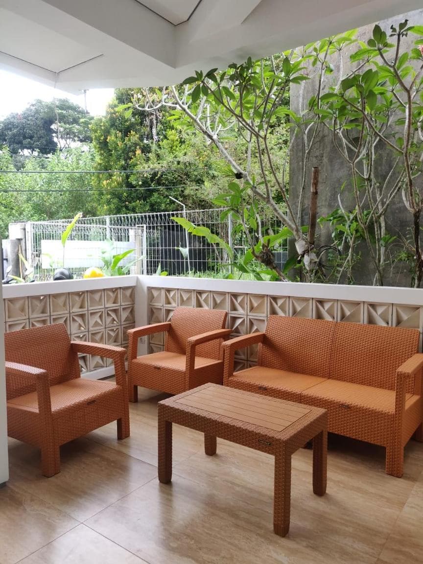Rion Hostel Bogor photo 6
