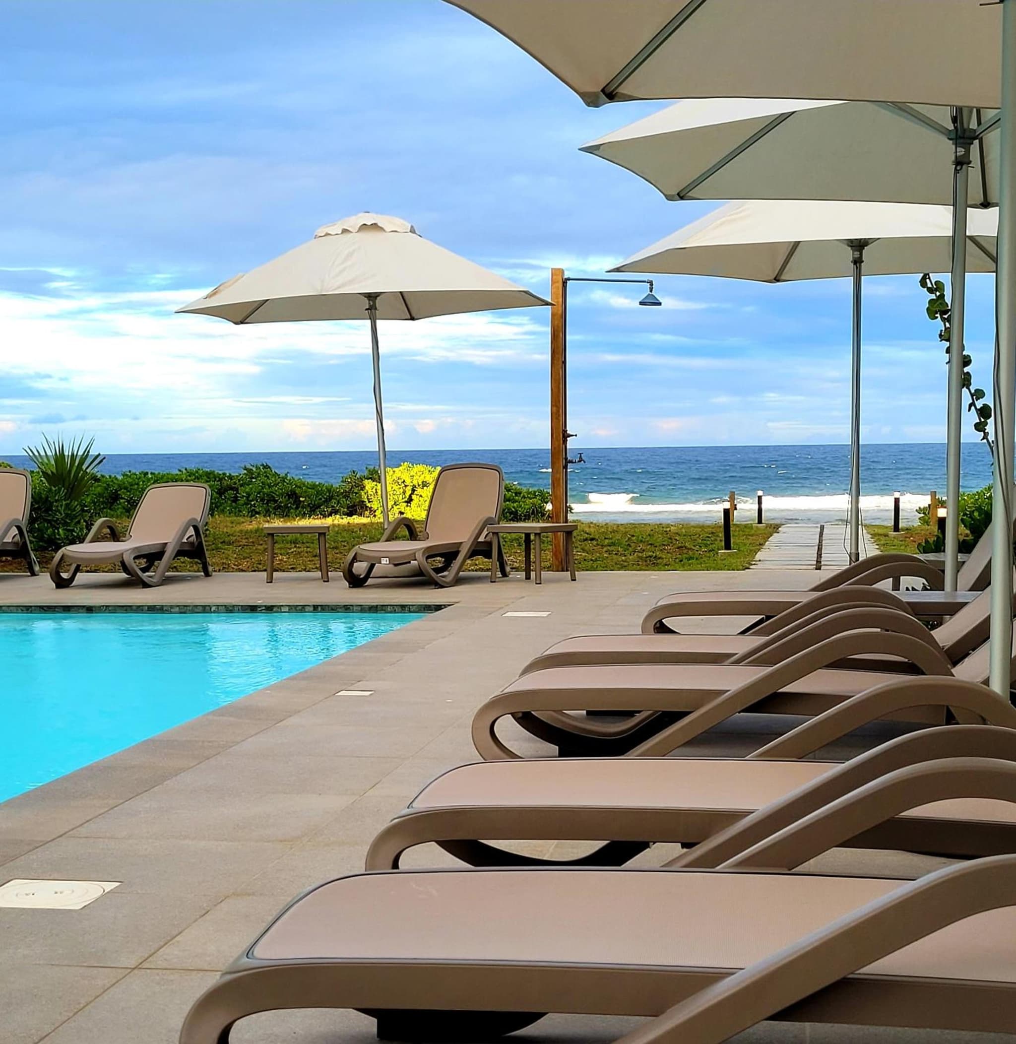 Eastern Blue - Sea View Luxury Apartment photo 2
