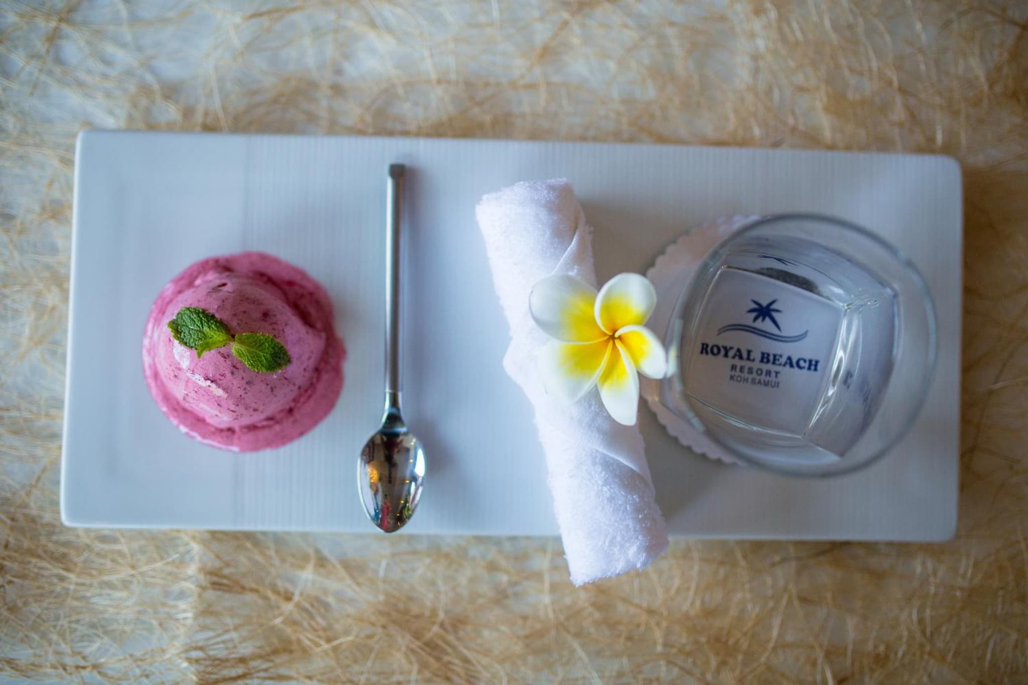 Royal Beach Boutique Resort & Spa Koh Samui photo 2