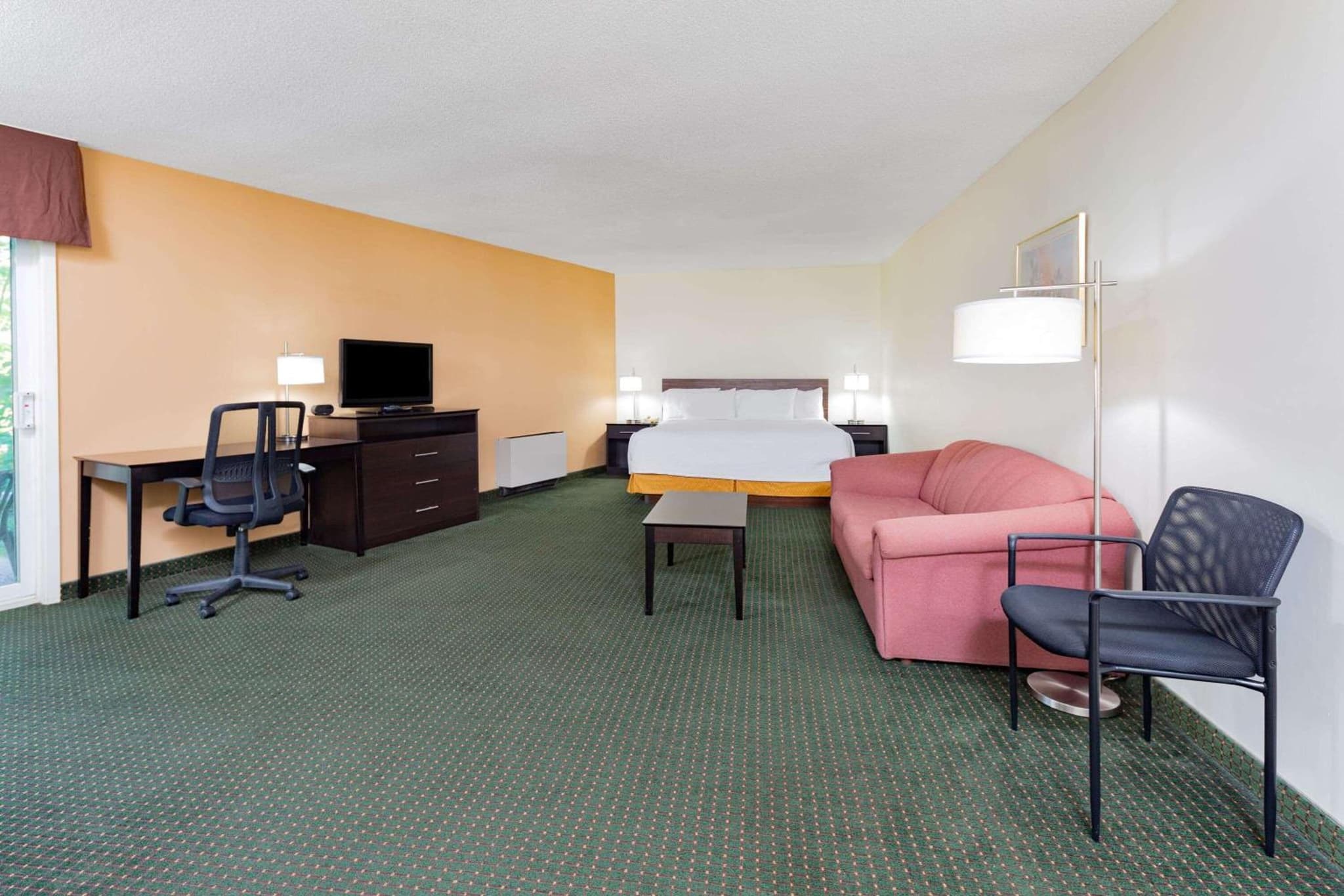 Travelodge by Wyndham Bracebridge photo 9