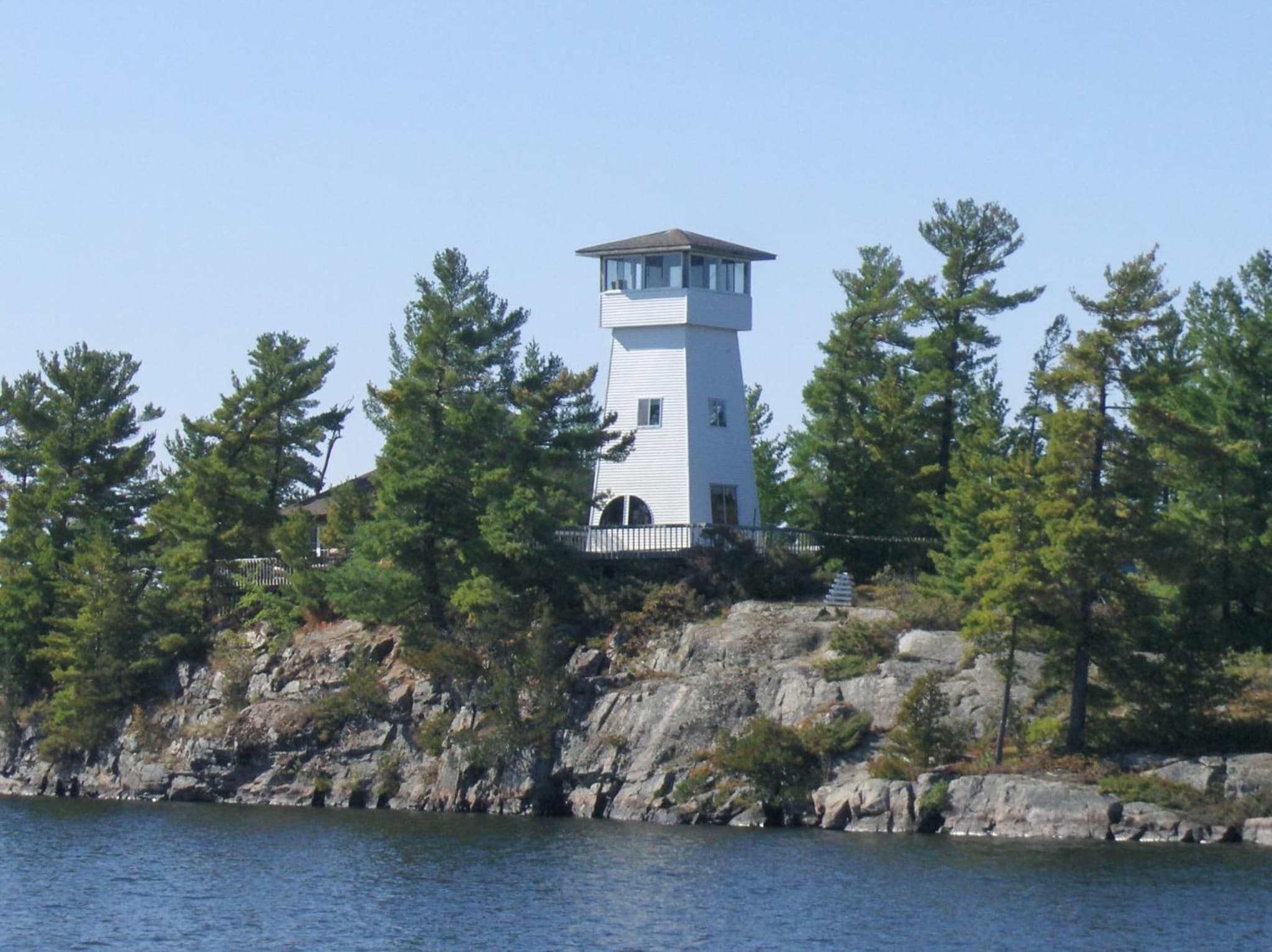 Lakeshore Suites photo 9