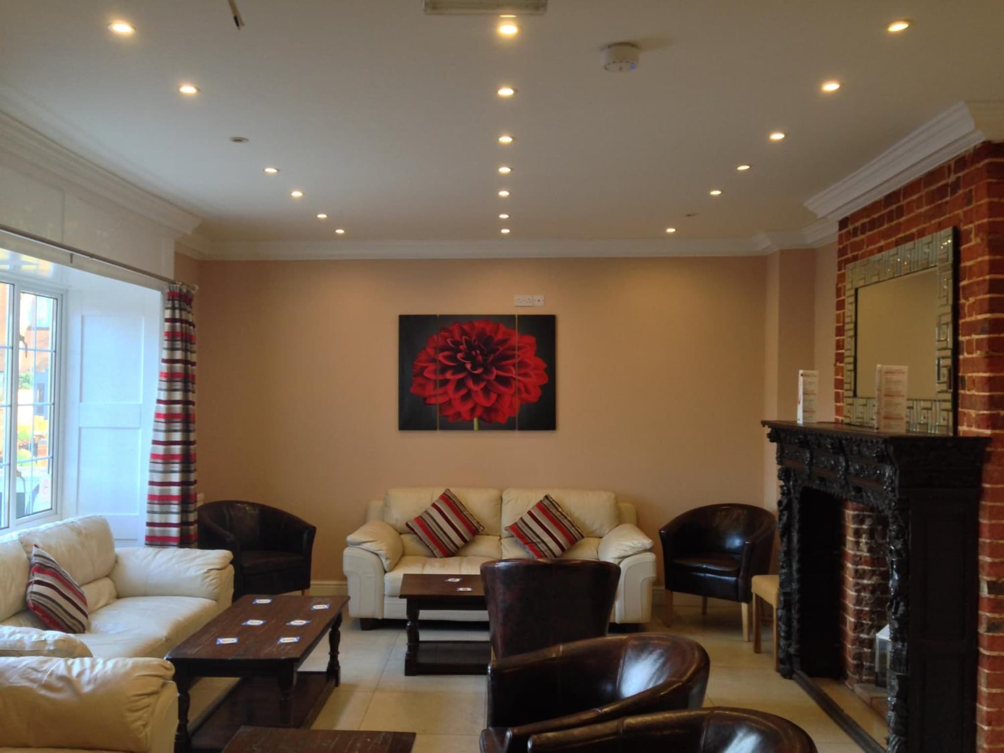 Royal Hotel photo 3