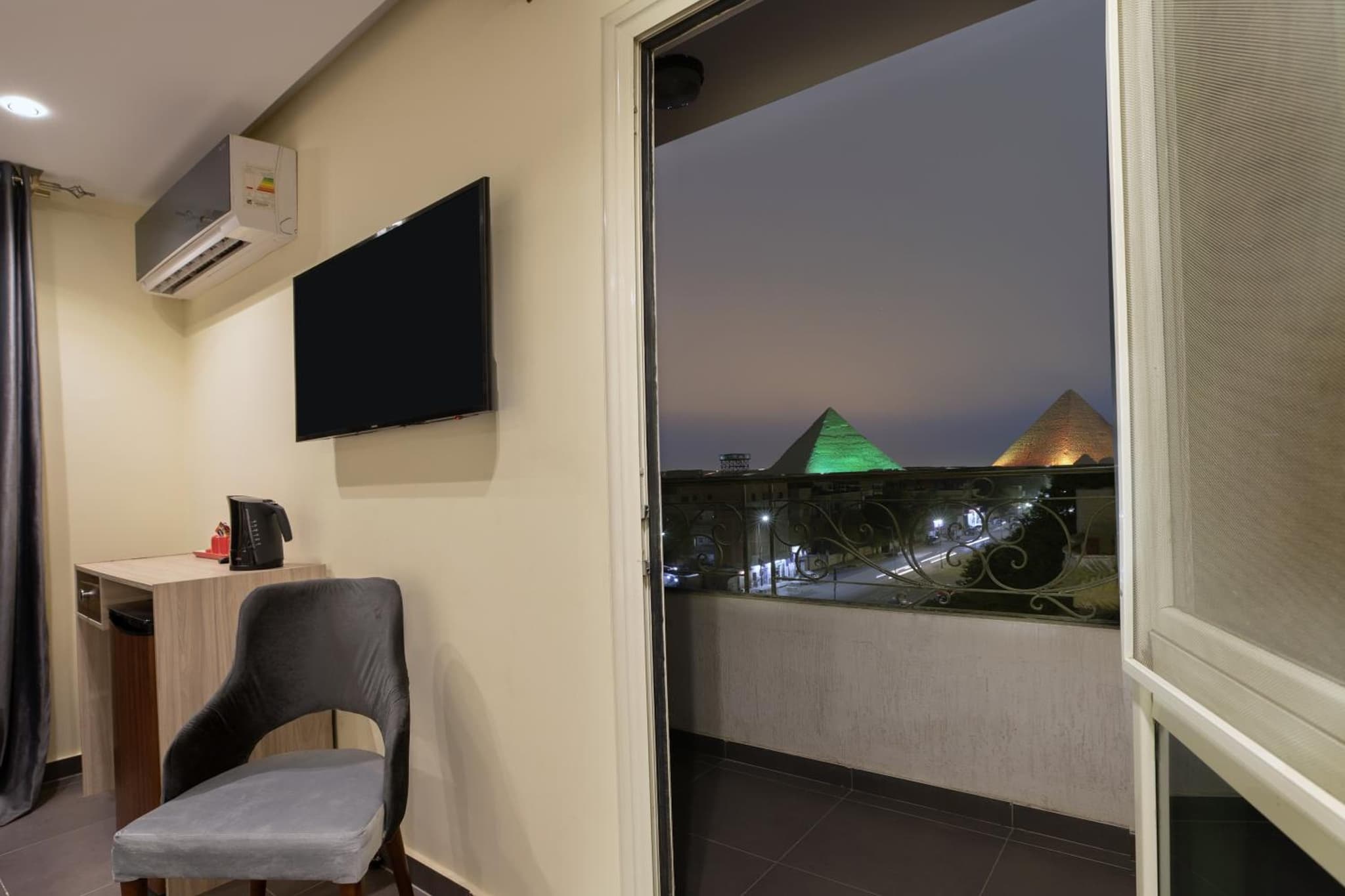 Brothers Pyramids View