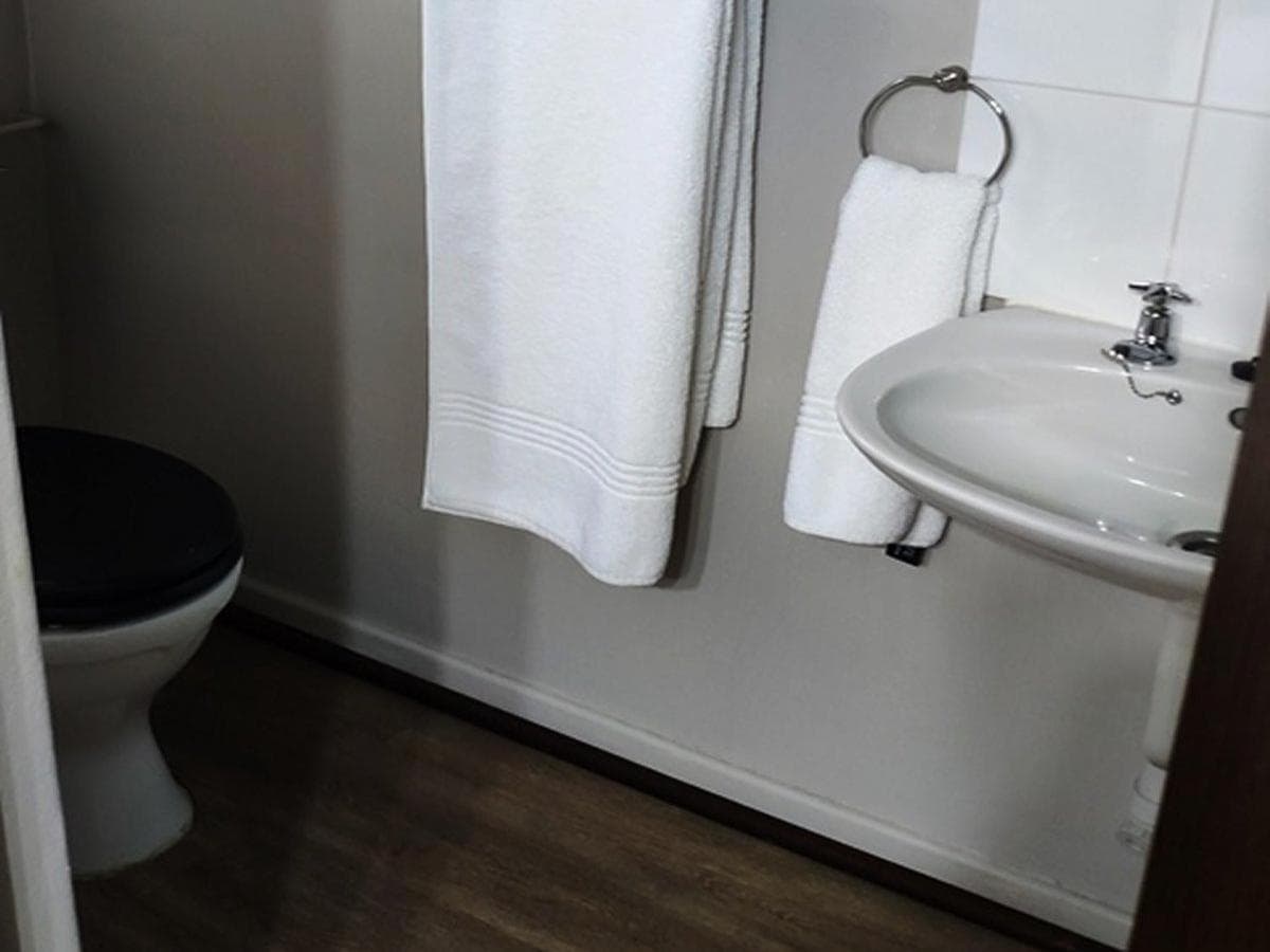 Hydro Guesthouse photo 7