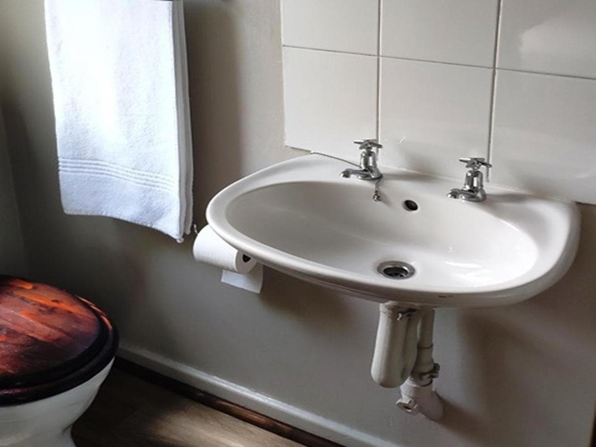 Hydro Guesthouse photo 8