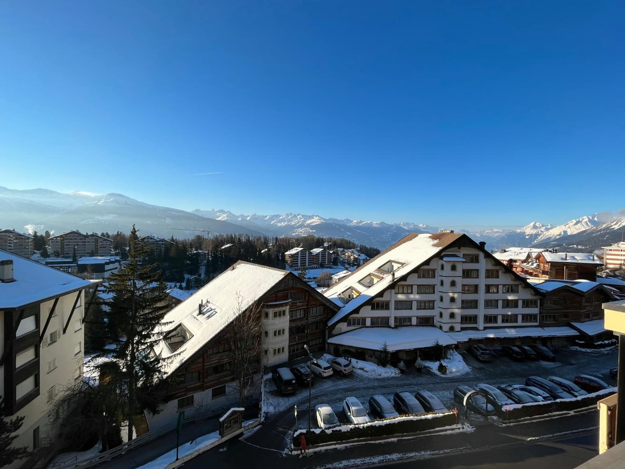 L'Eperon Center Crans wonderful view photo 7