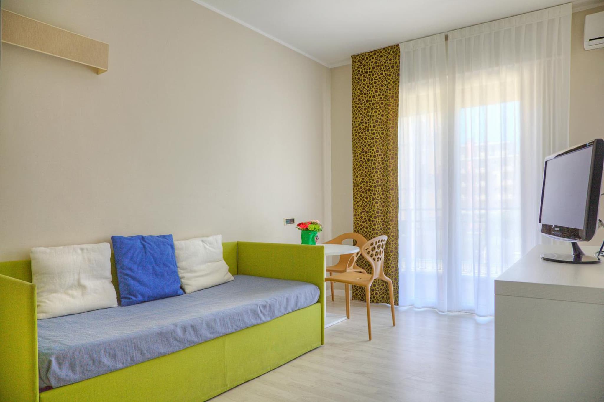 hotel room