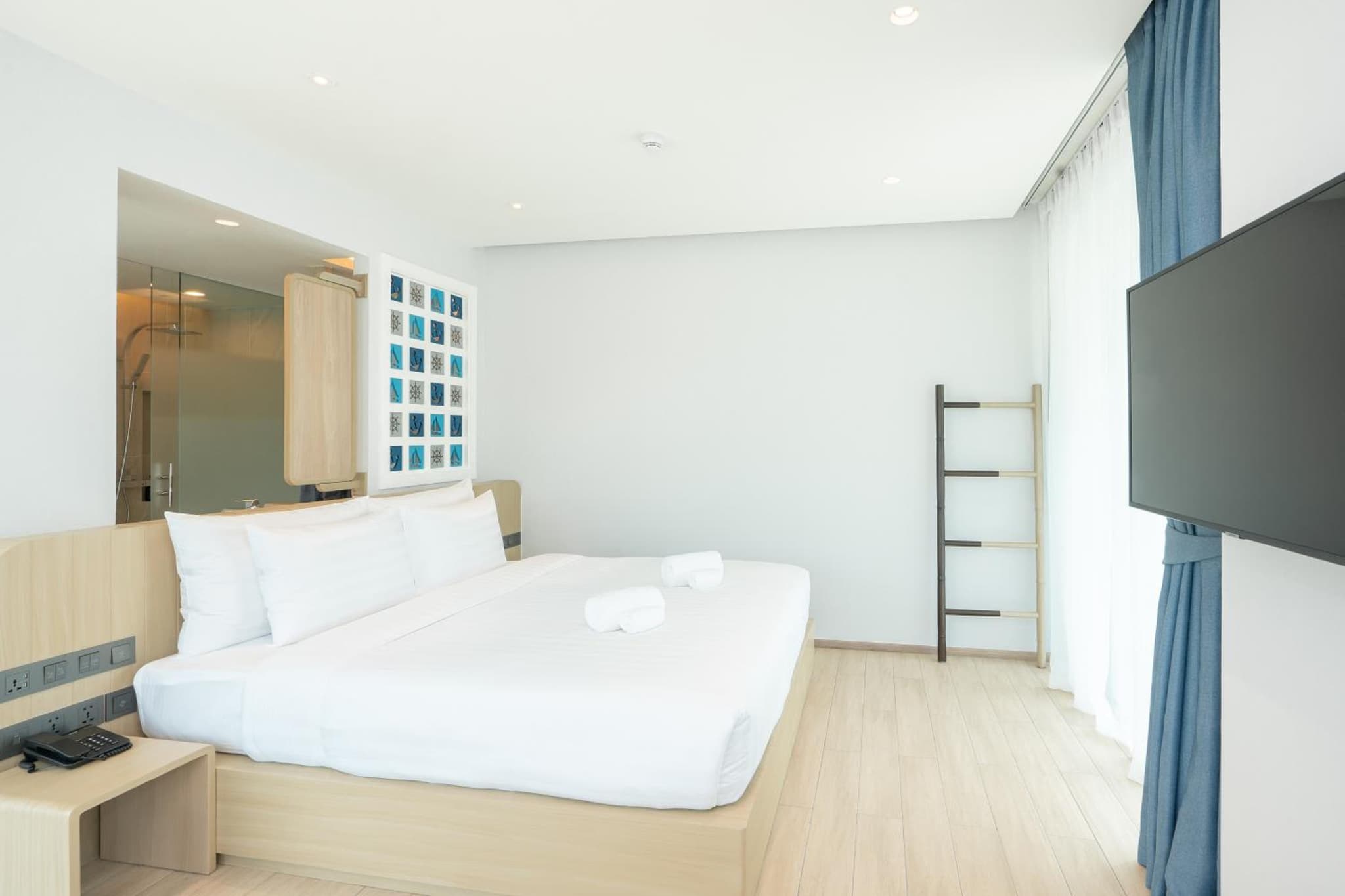 Panwaburi Beachfront Resort - SHA Extra Plus photo 9