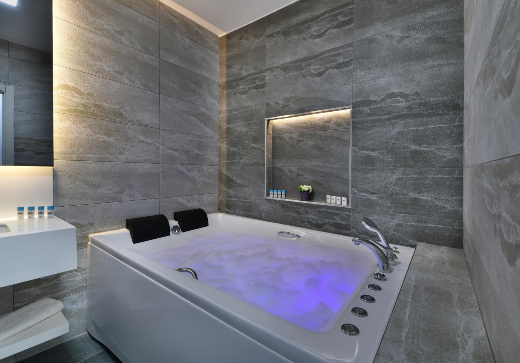Nish Suites Atasehir photo 3