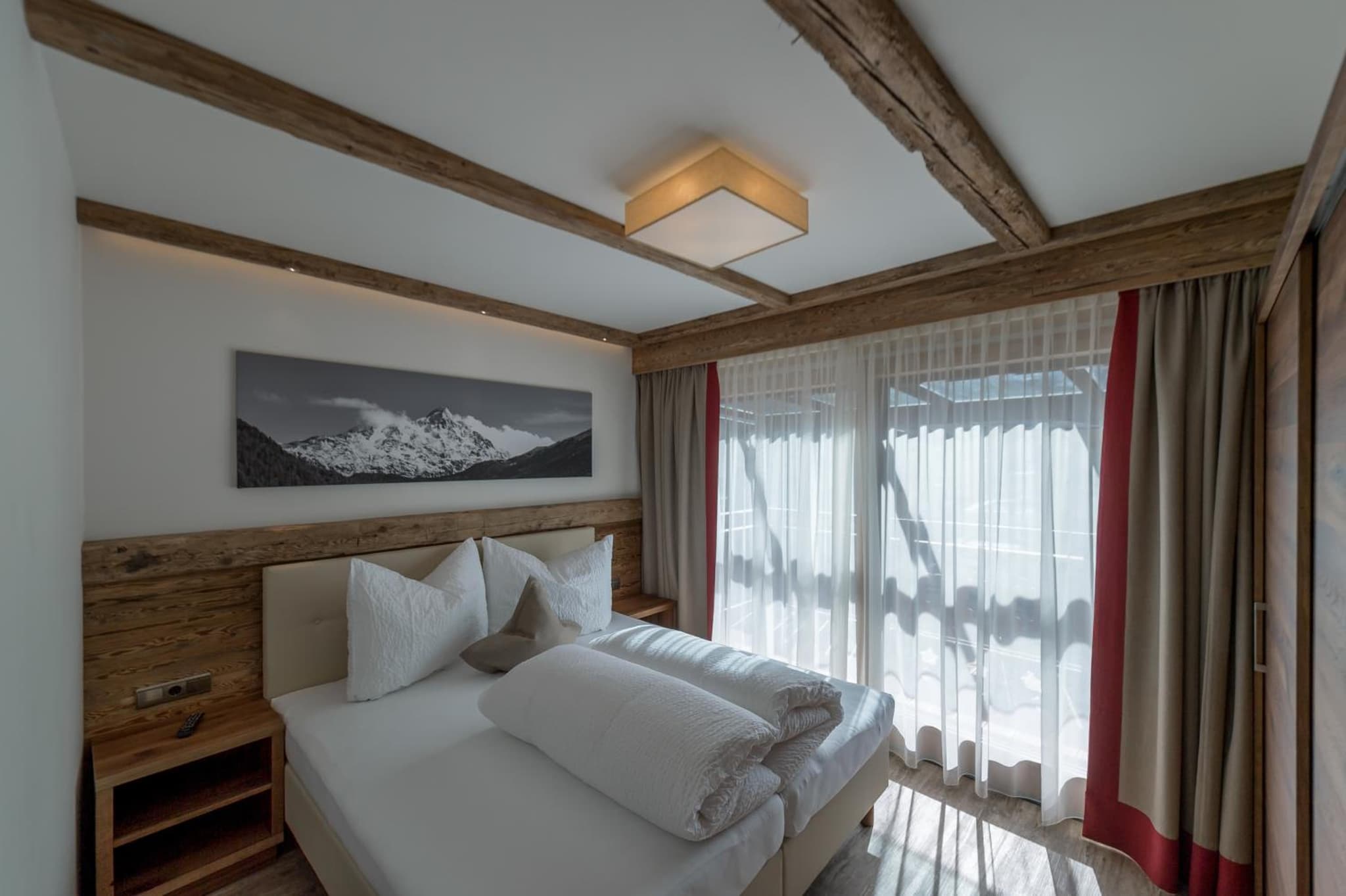 The Lodge by Regina photo 6