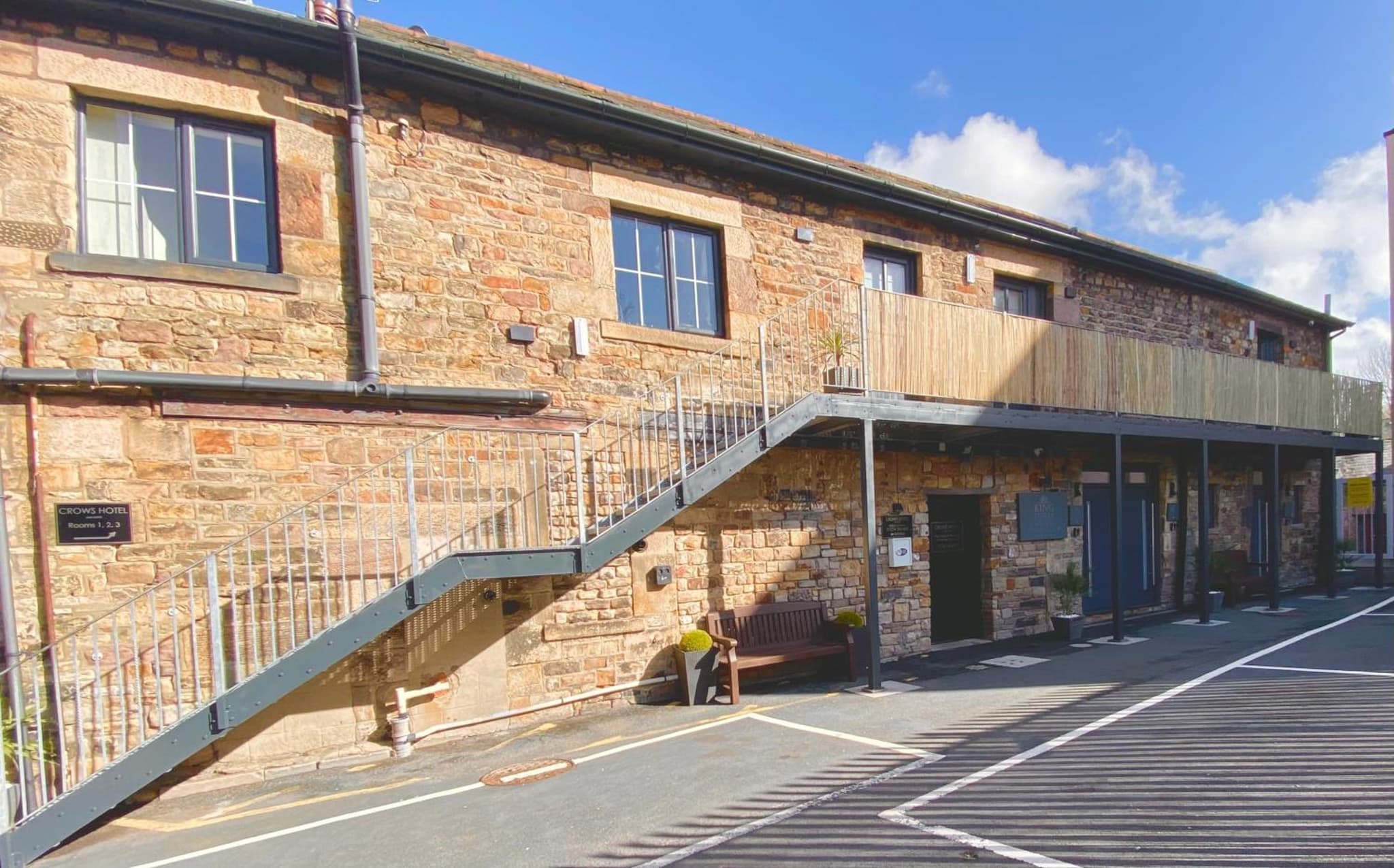 Crows Hotel photo 2