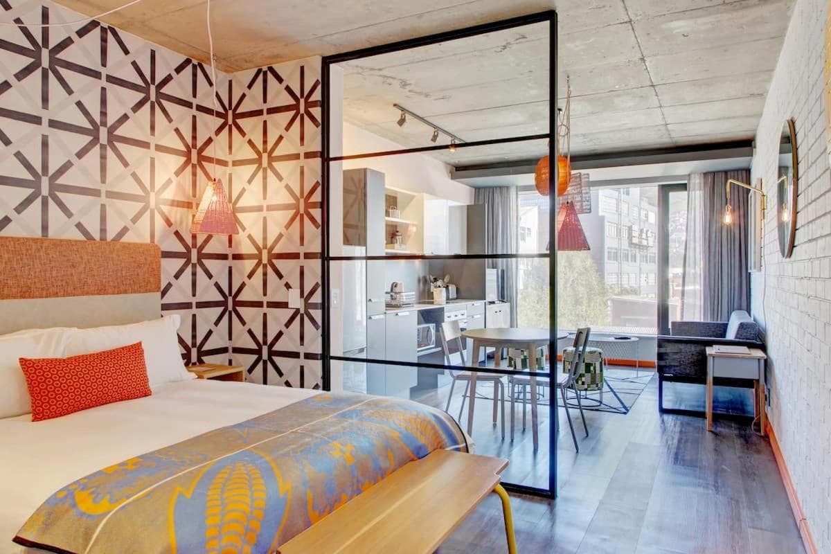 WEX1 Private Apartments by Perch Stays photo 9