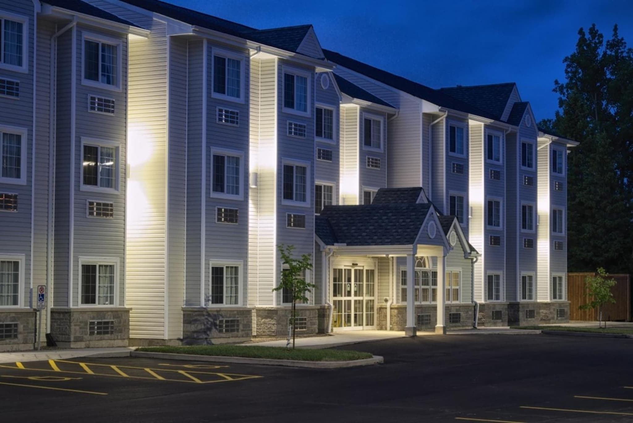 Microtel Inn & Suites Sault Ste. Marie photo 5