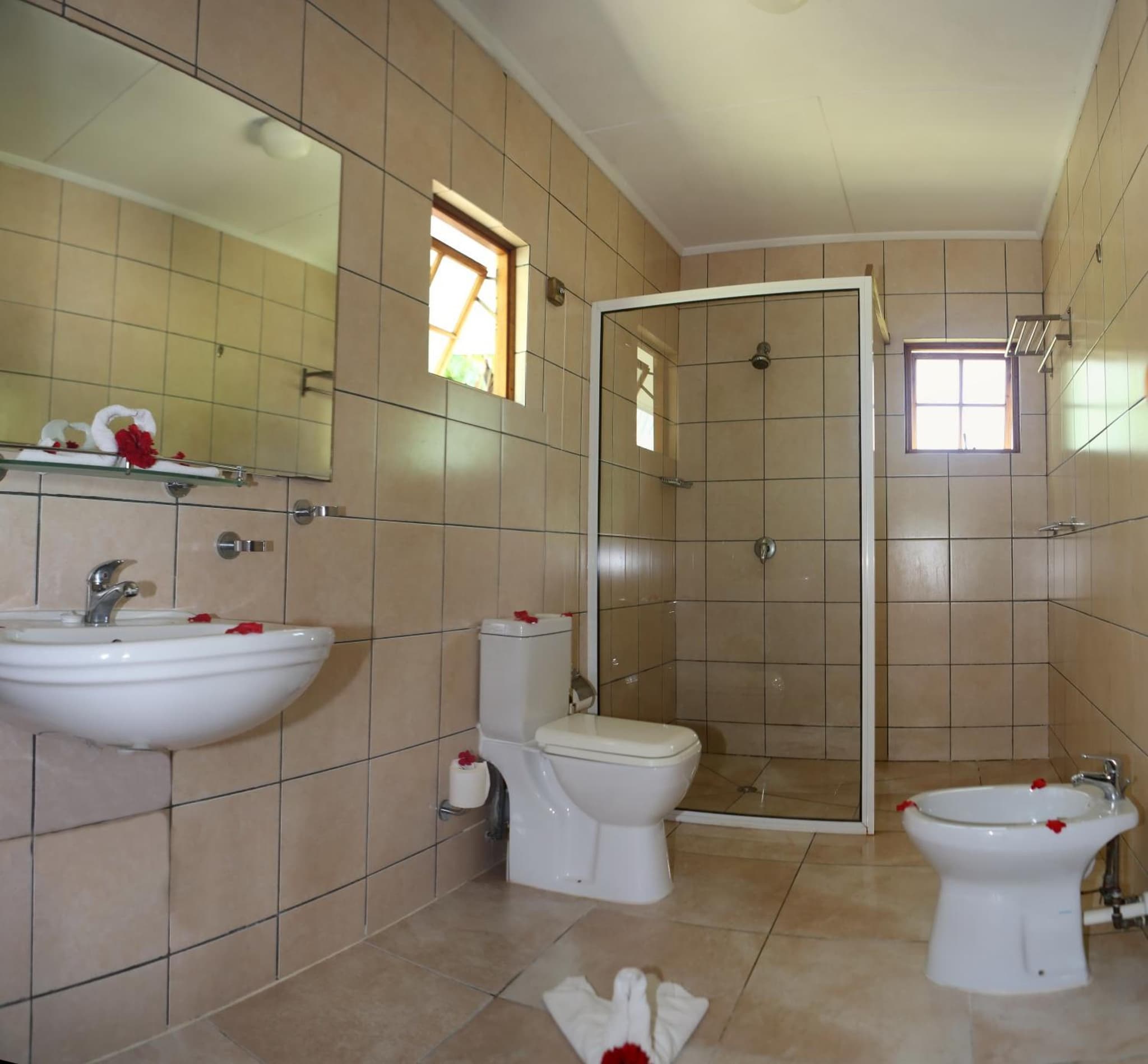 Le Surmer Self Catering Chalets photo 6