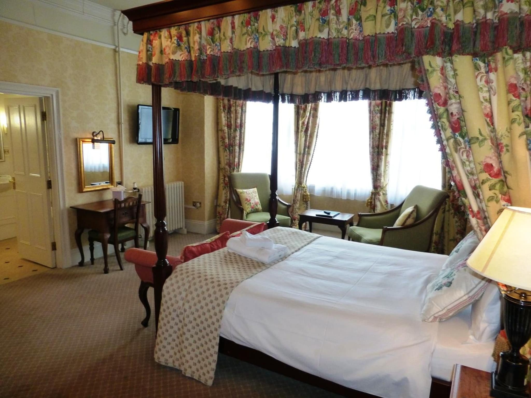 The Bear Hotel photo 5