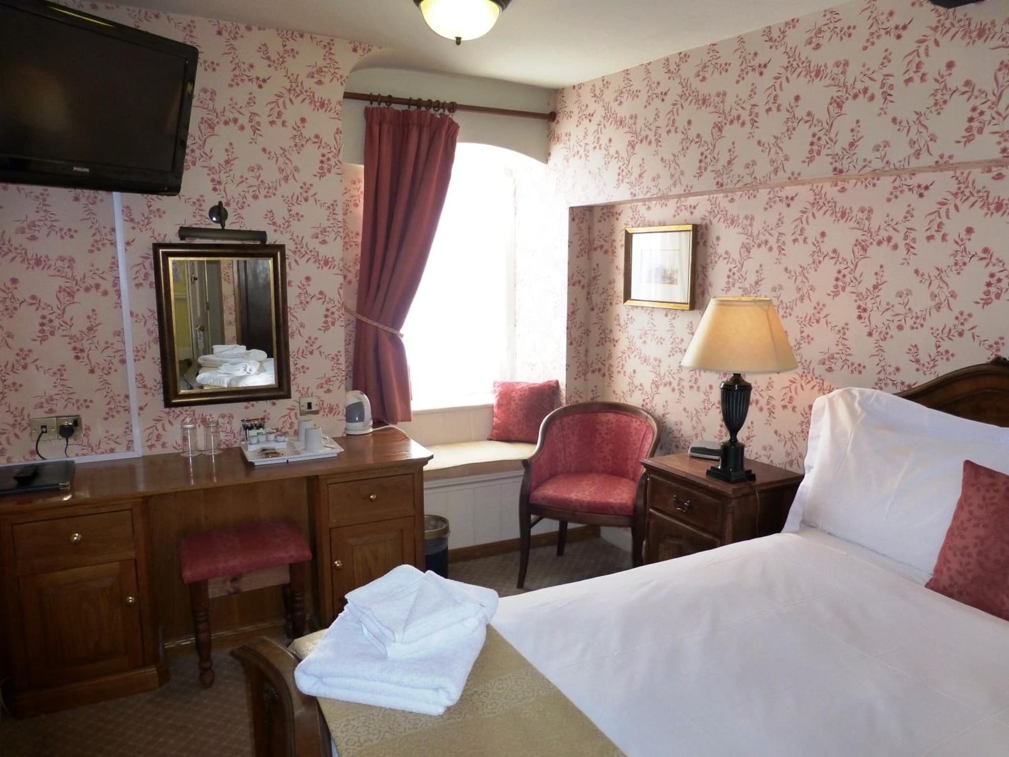 The Bear Hotel photo 3