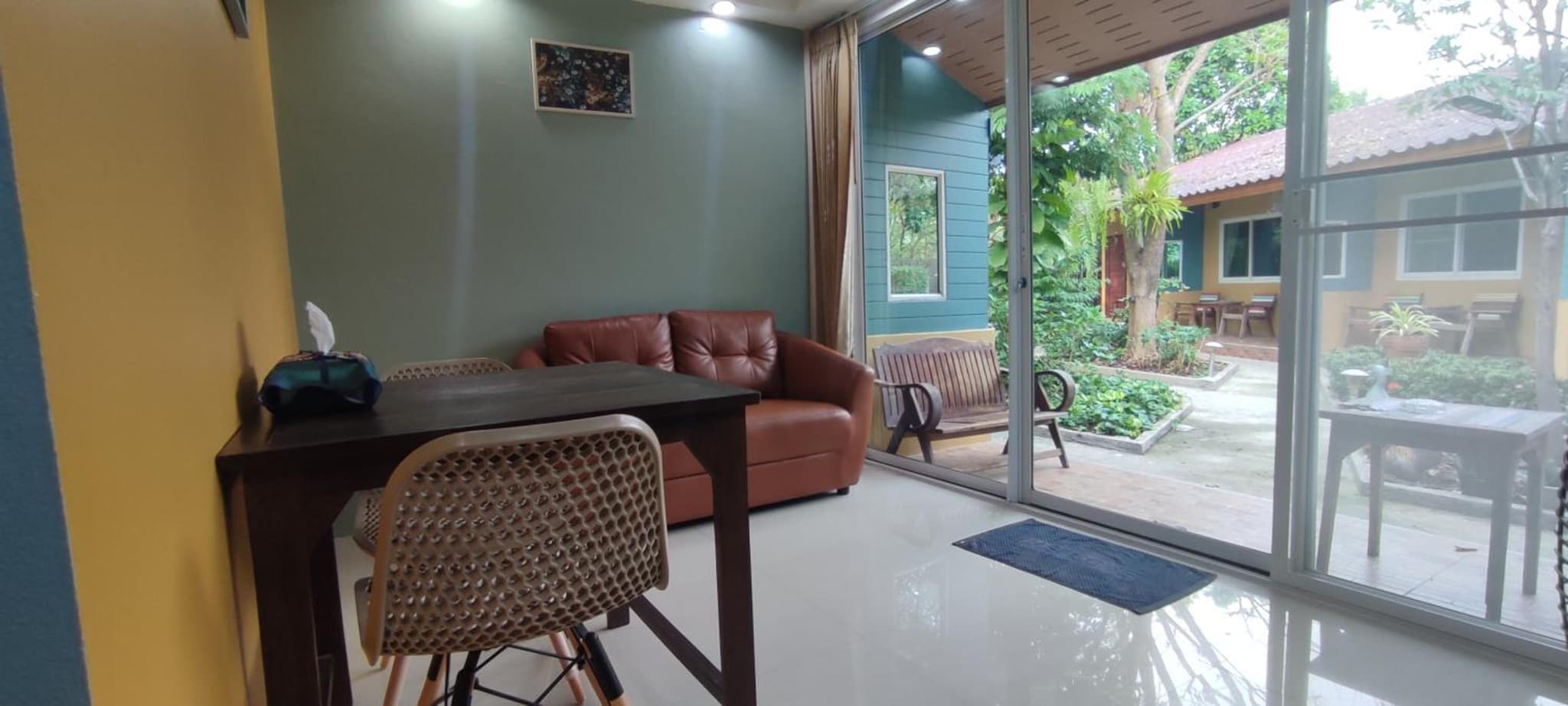Q Zone Boutique House photo 8