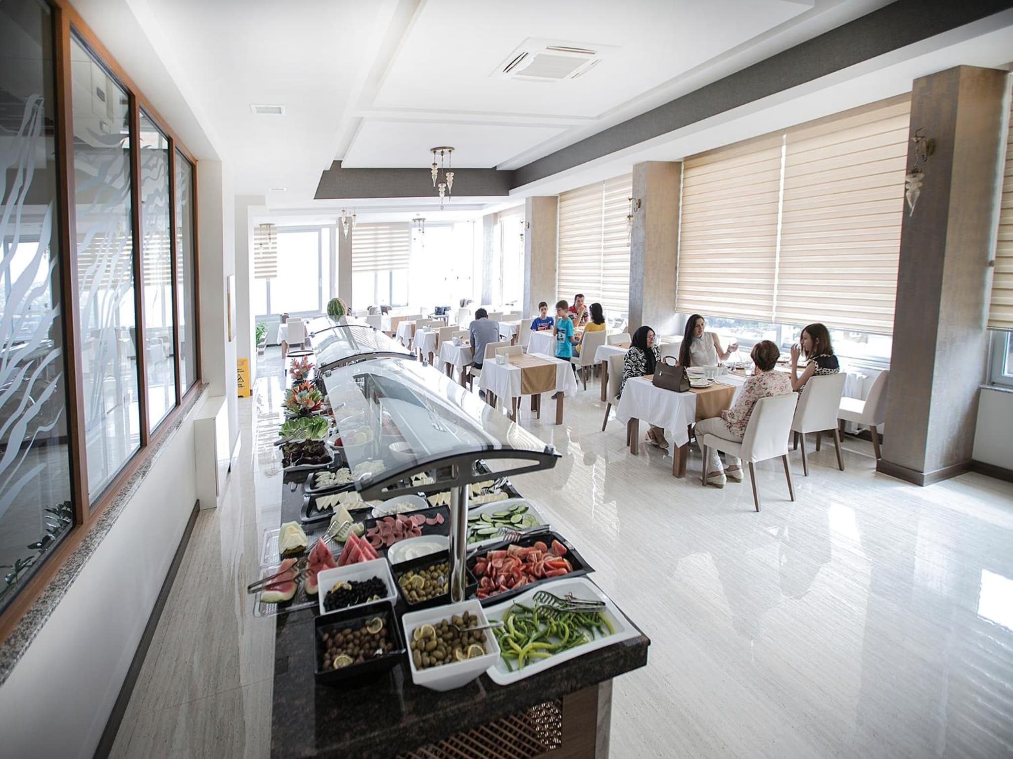 Lavin Hotel & Spa photo 3