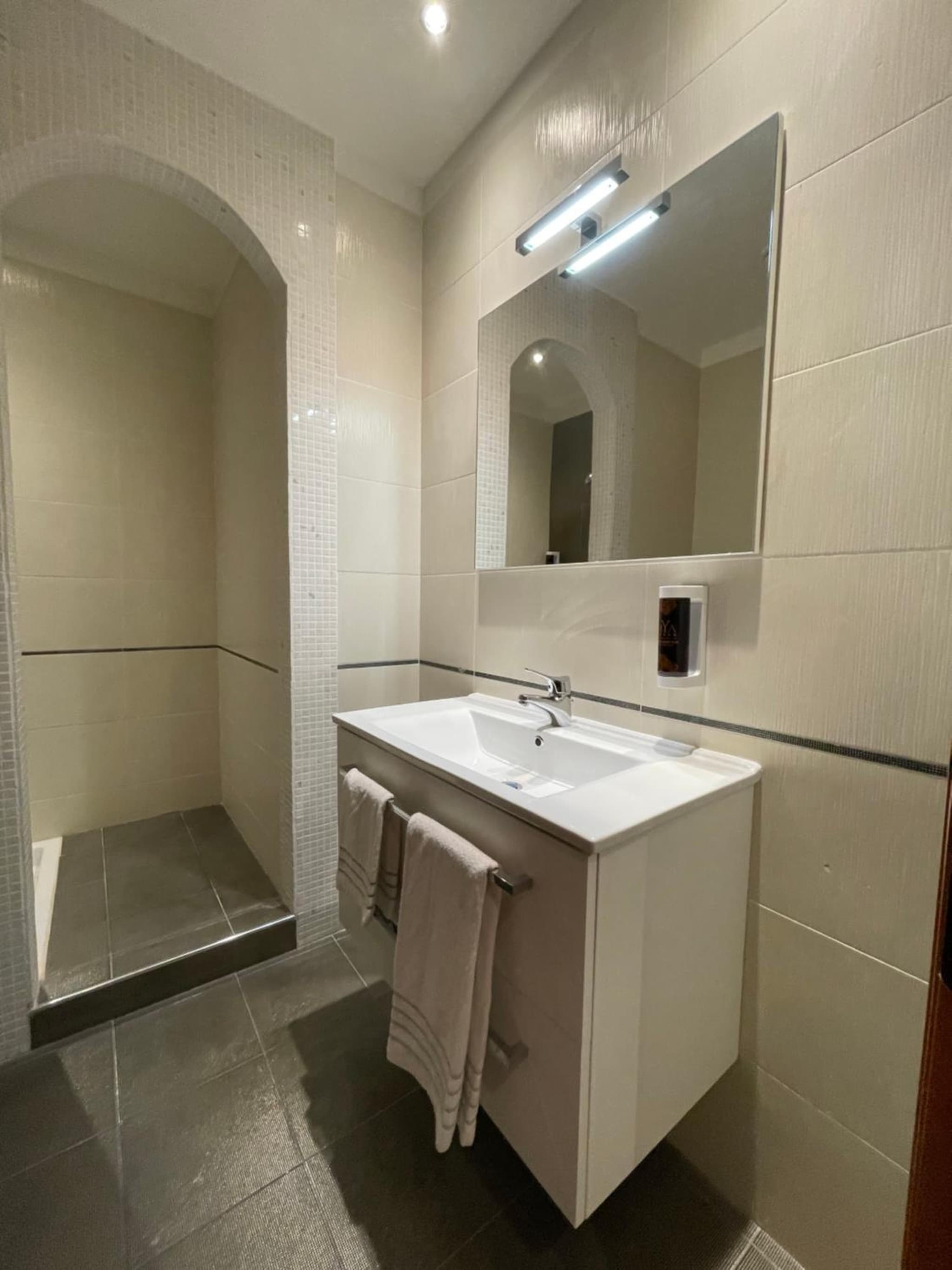 Confidence Hotel Ligabue photo 3