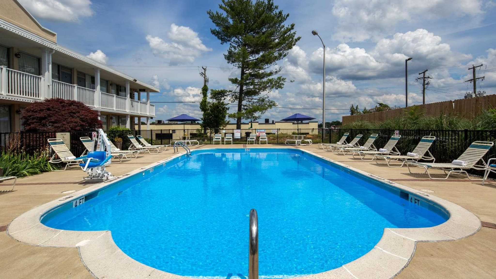 Best Western Fredericksburg photo 2