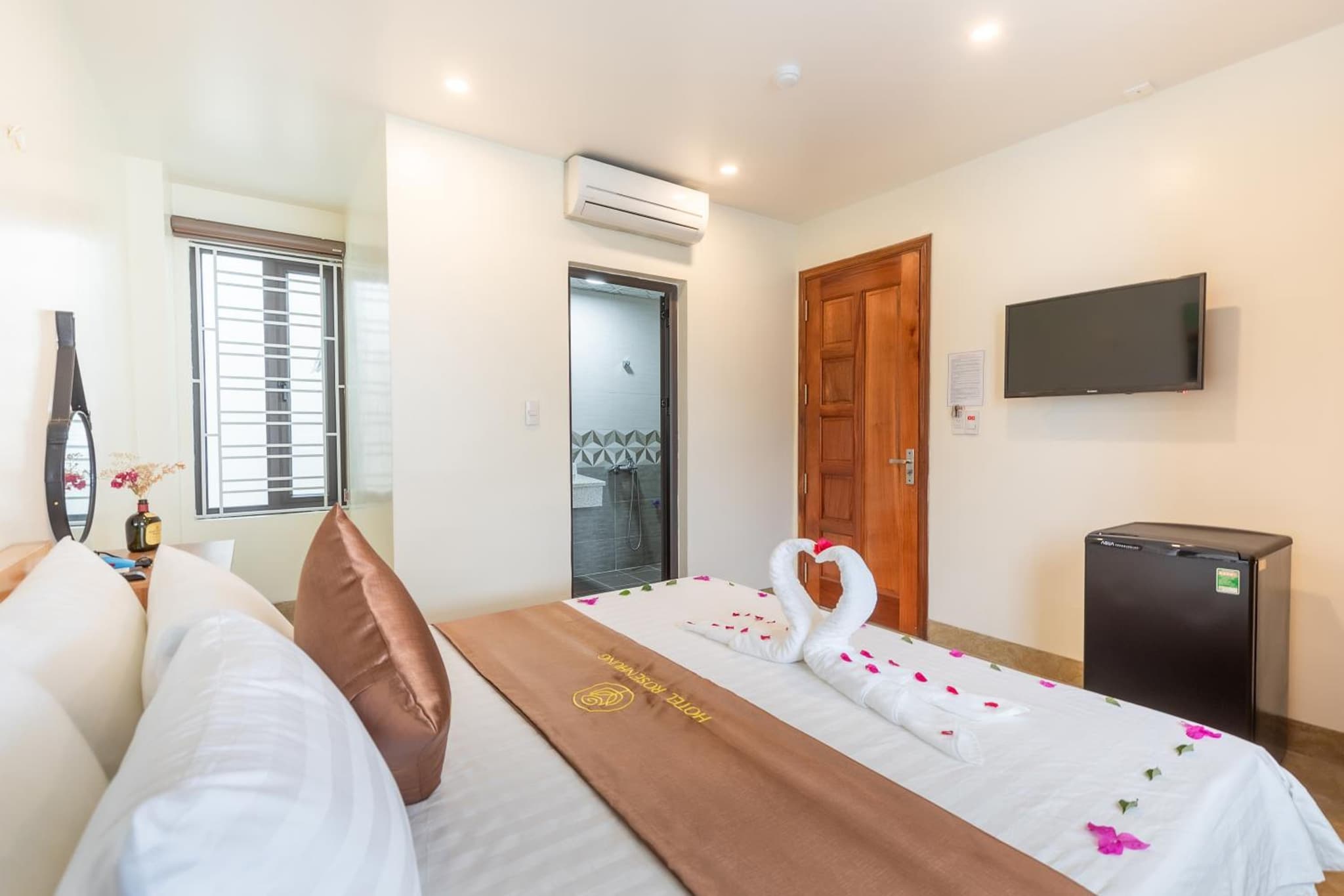 Cat Ba Rose Nhung Hotel photo 2