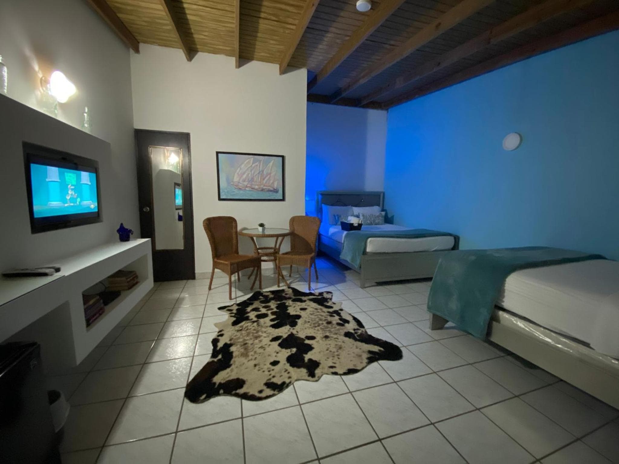 Luichy's Seaside Hotel at Playa El Combate photo 4