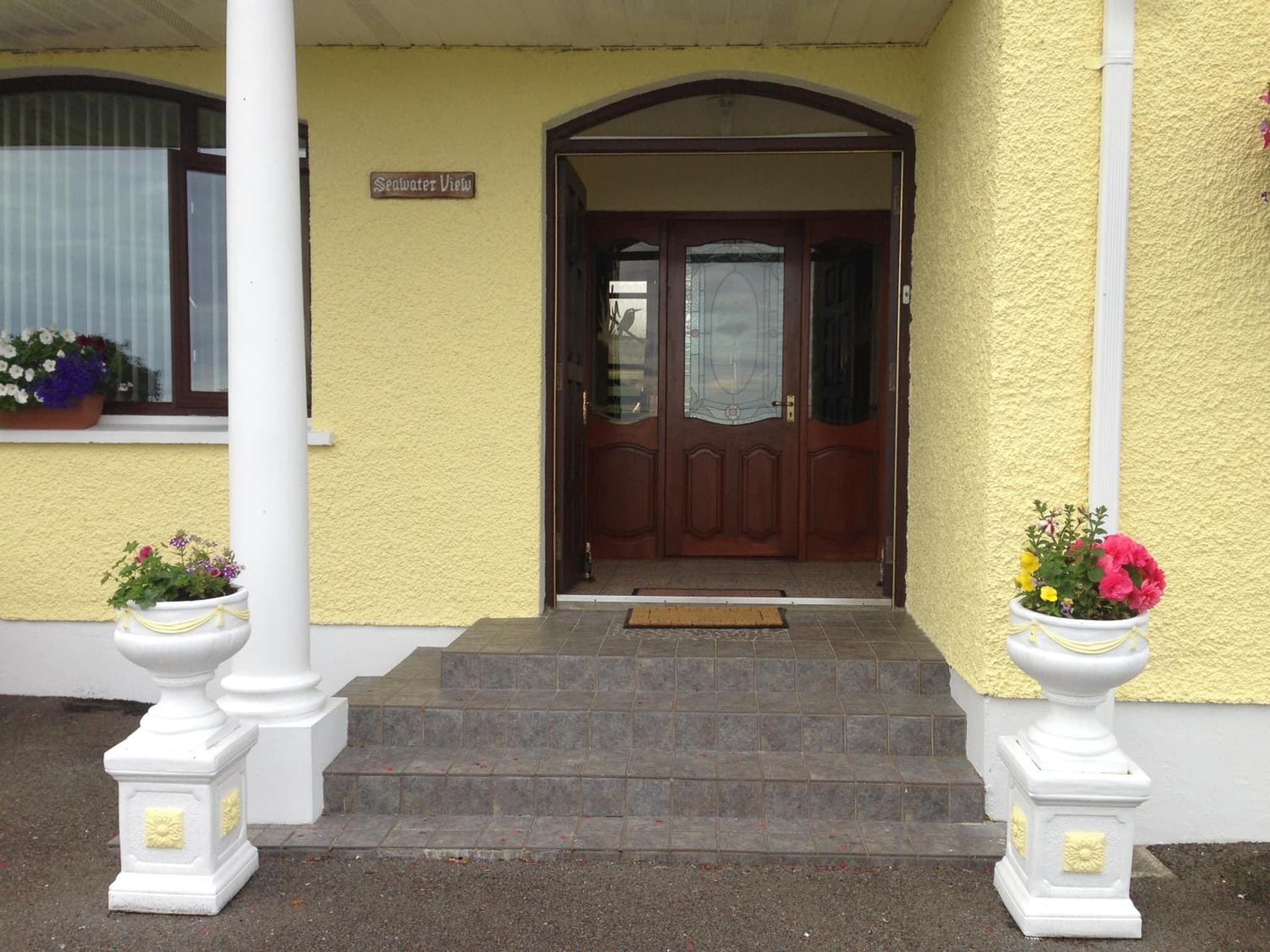Seawater View Accomadation - Accommodation only photo 4