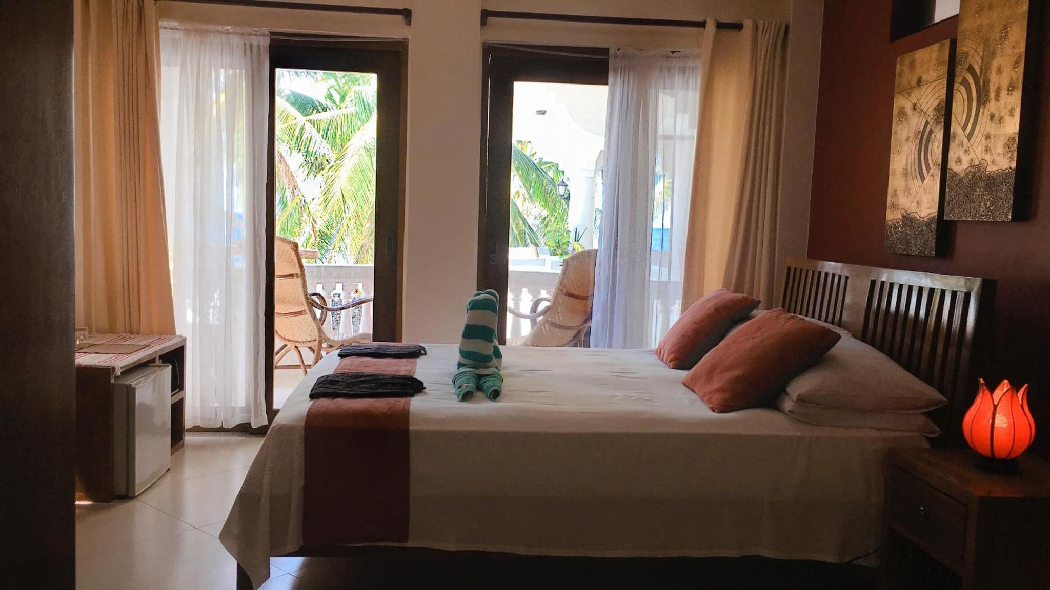 The Beach House Carabao Island photo 7