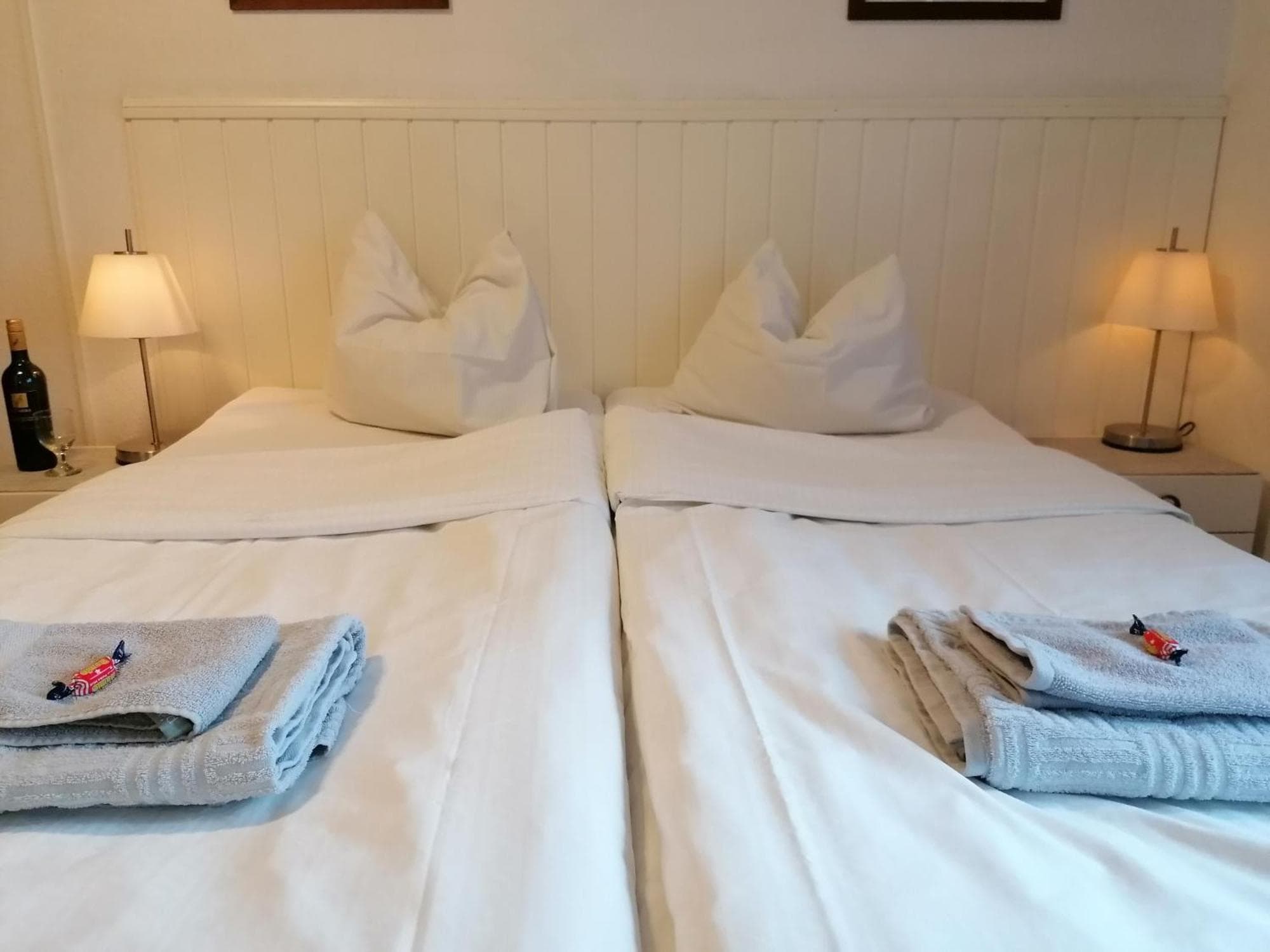 Cronin's Guesthouse Bed & Breakfast photo 7
